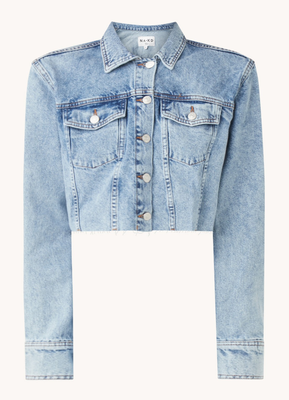 NA-KD Cropped spijkerjas met gerafelde zoom en schoudervullingen - voorkant 2 indigo