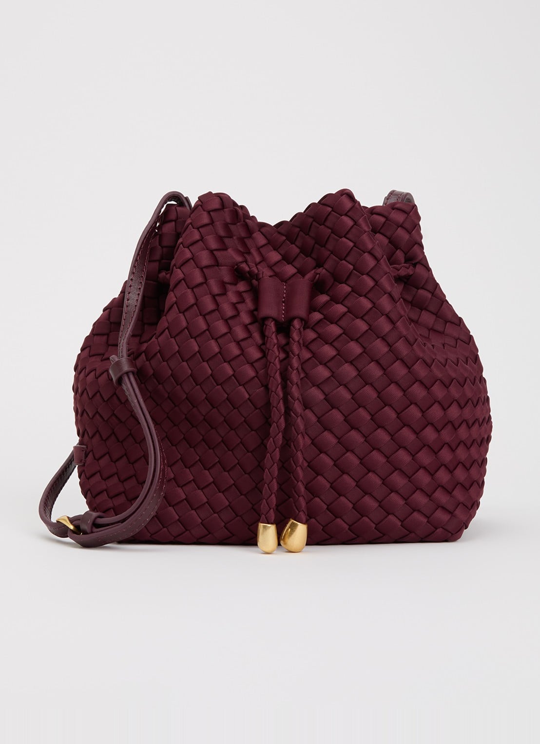 Naghedi Gramercy Medium crossbodytas met gevlochten detail - voorkant 5 bordeauxrood