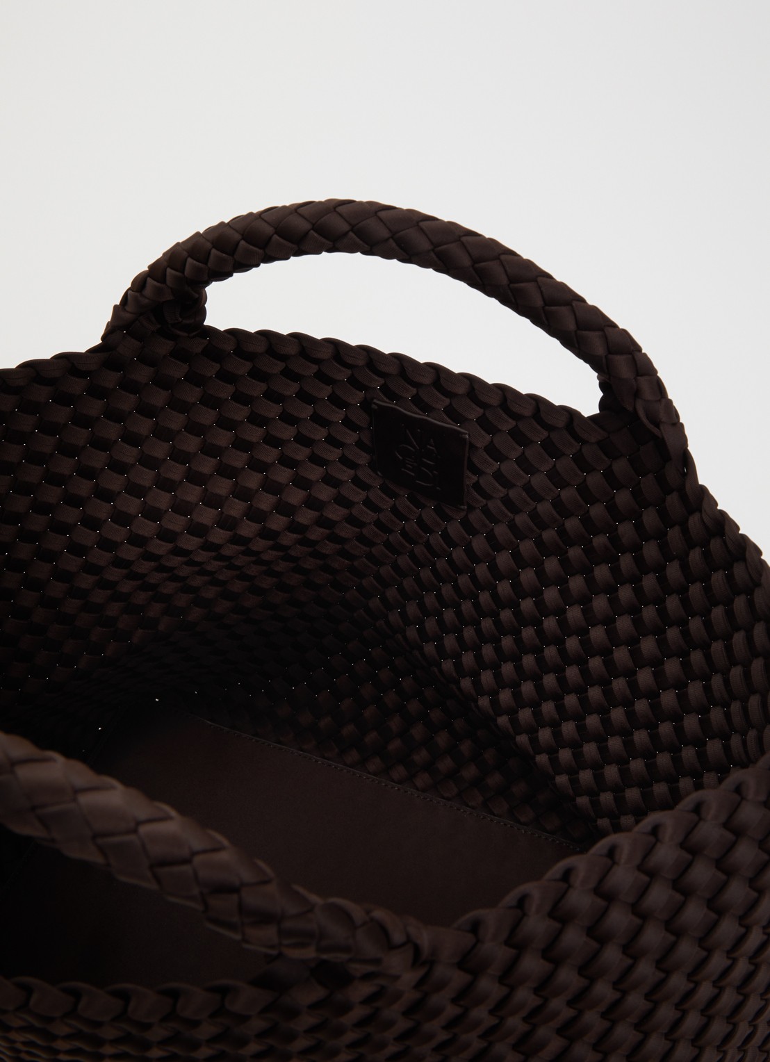 Naghedi St. Barths Medium shopper met uitneembaar etui - detail 2 chocoladebruin