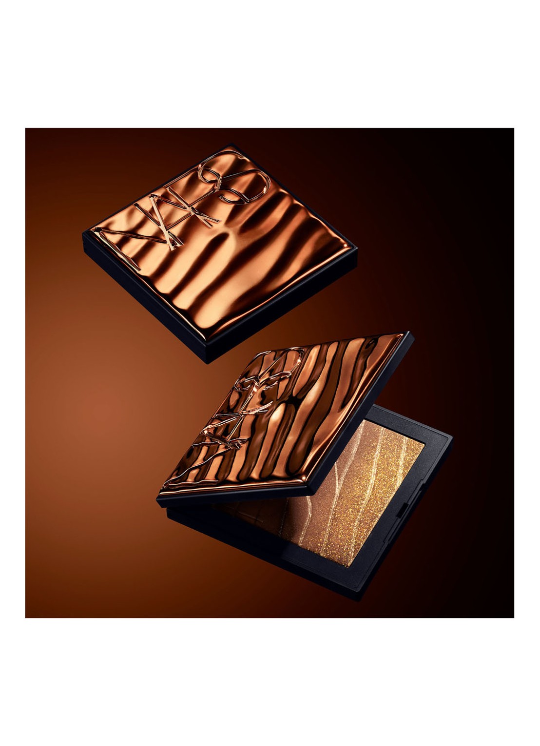 NARS Paradise Found Bronzing Powder - Limited Edition bronzer - voorkant 2 laguna