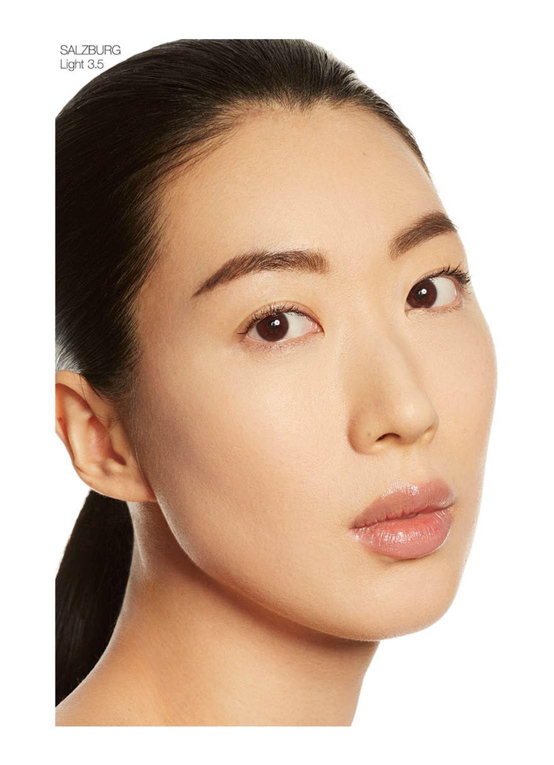 NARS Soft Matte Complete Foundation - detail 3 salzburg