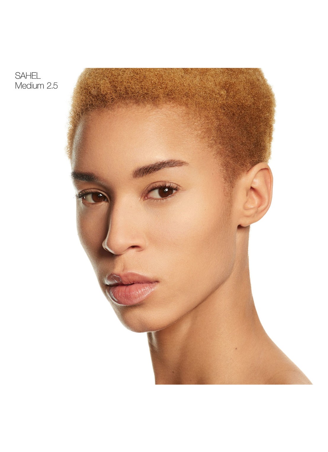 NARS Soft Matte Complete Foundation - detail 3 sahel