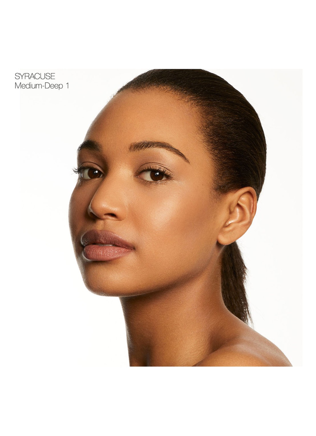 NARS Soft Matte Complete Foundation - detail 4 syracuse
