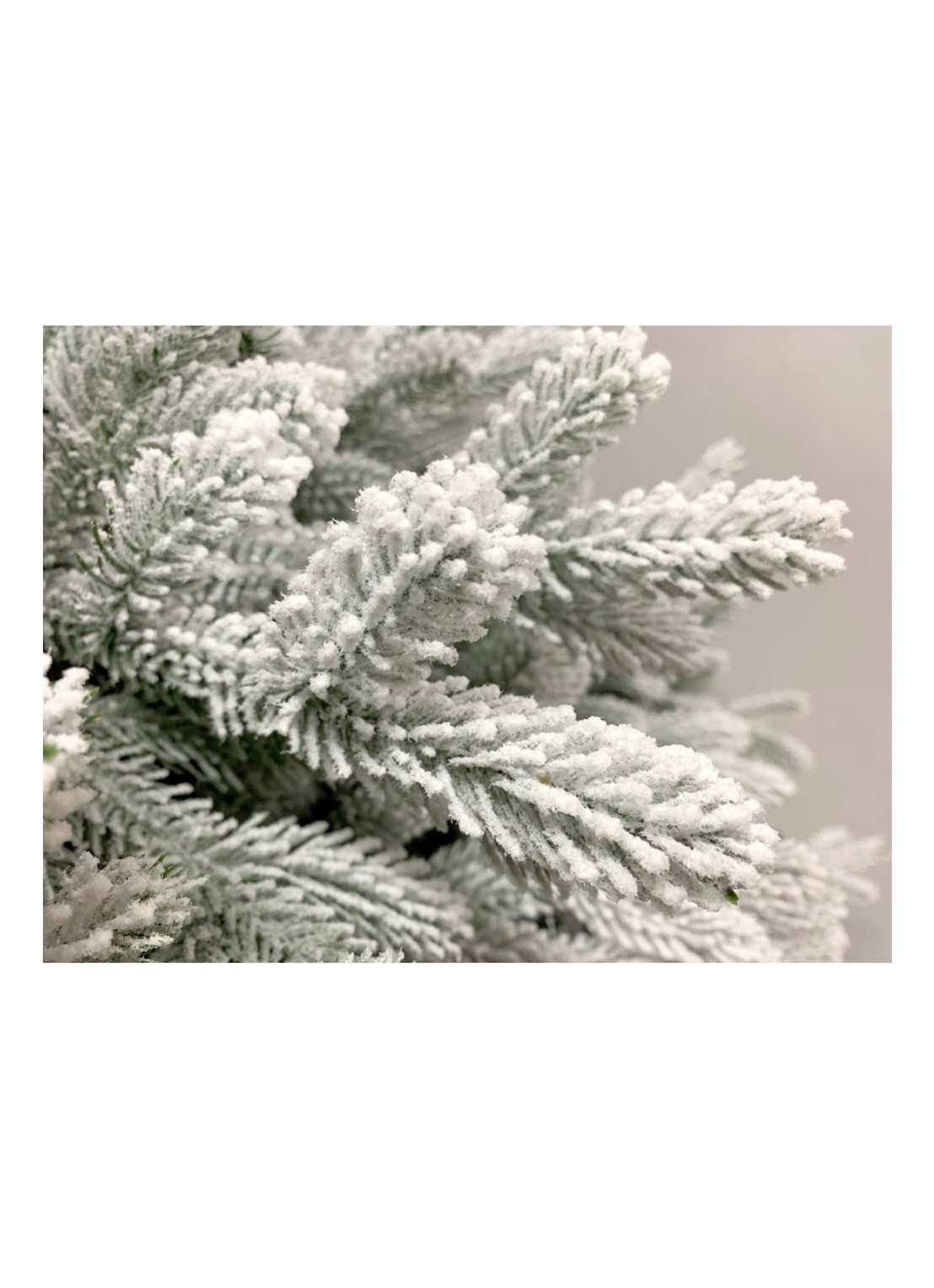 National Tree Company Snowy Hamilton kunstkerstboom met sneeuw 183 cm - detail wit