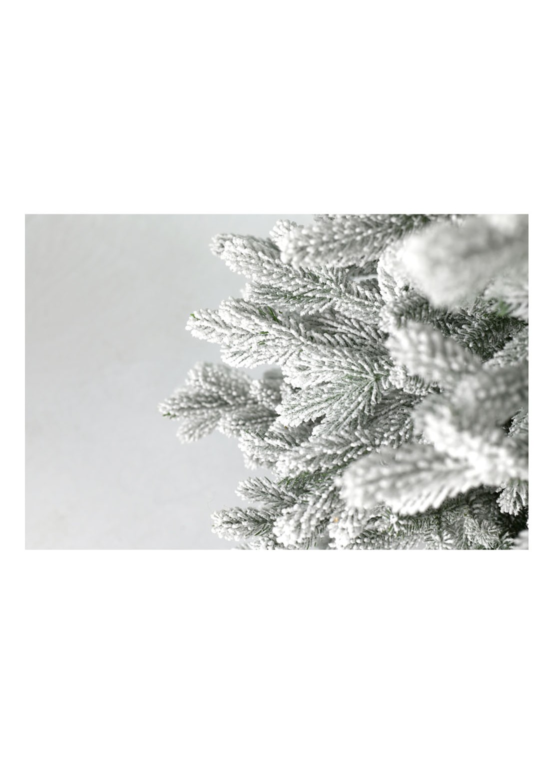 National Tree Company Snowy Hamilton kunstkerstboom met sneeuw 183 cm - voorkant 3 wit