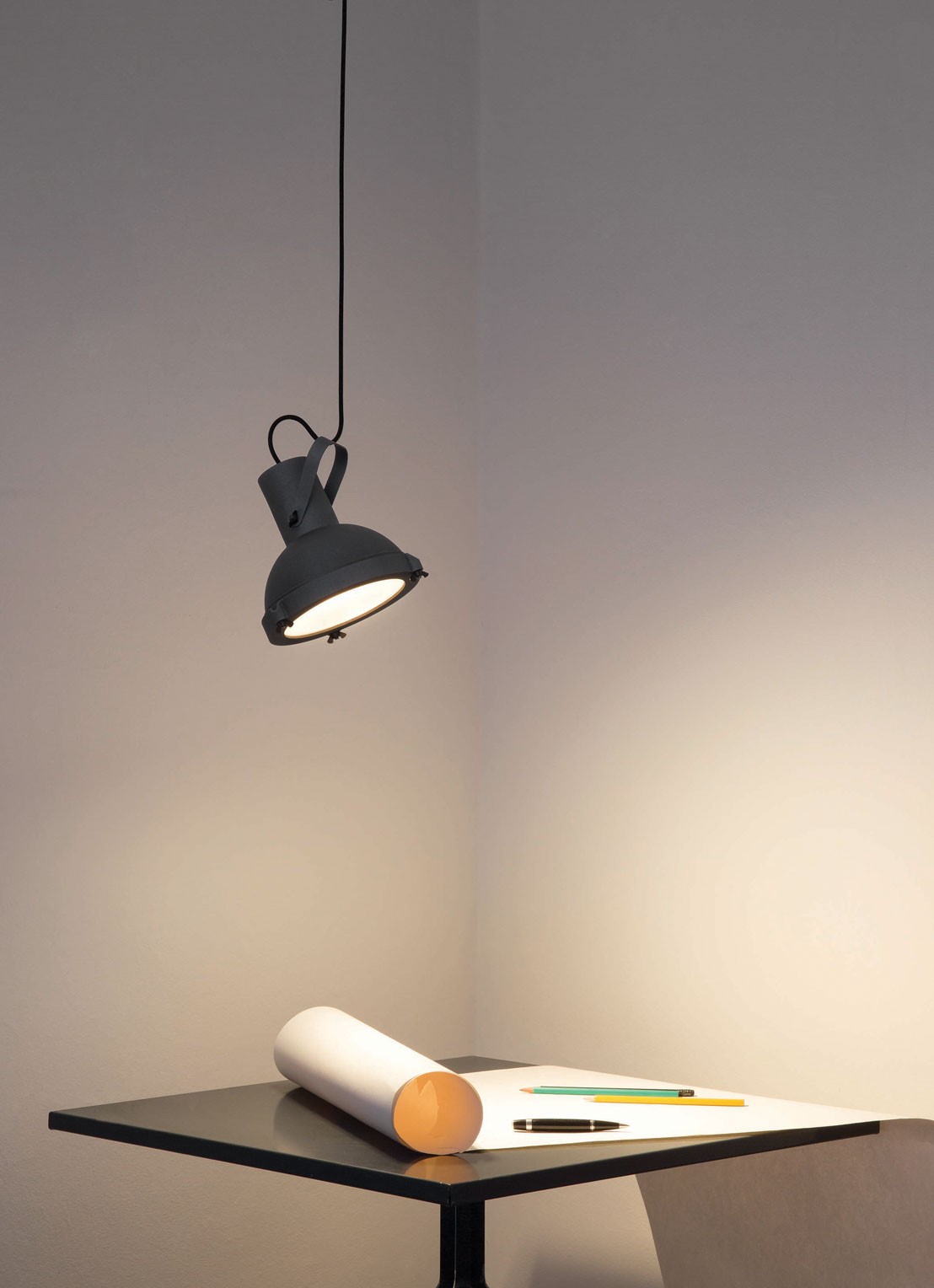 Nemo Projecteur 165 hanglamp - detail 2 blauw