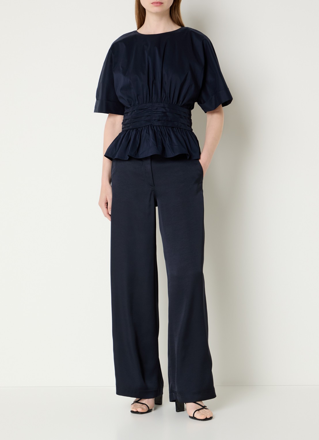Neo Noir Annegret tops met peplum - voorkant 3 donkerblauw