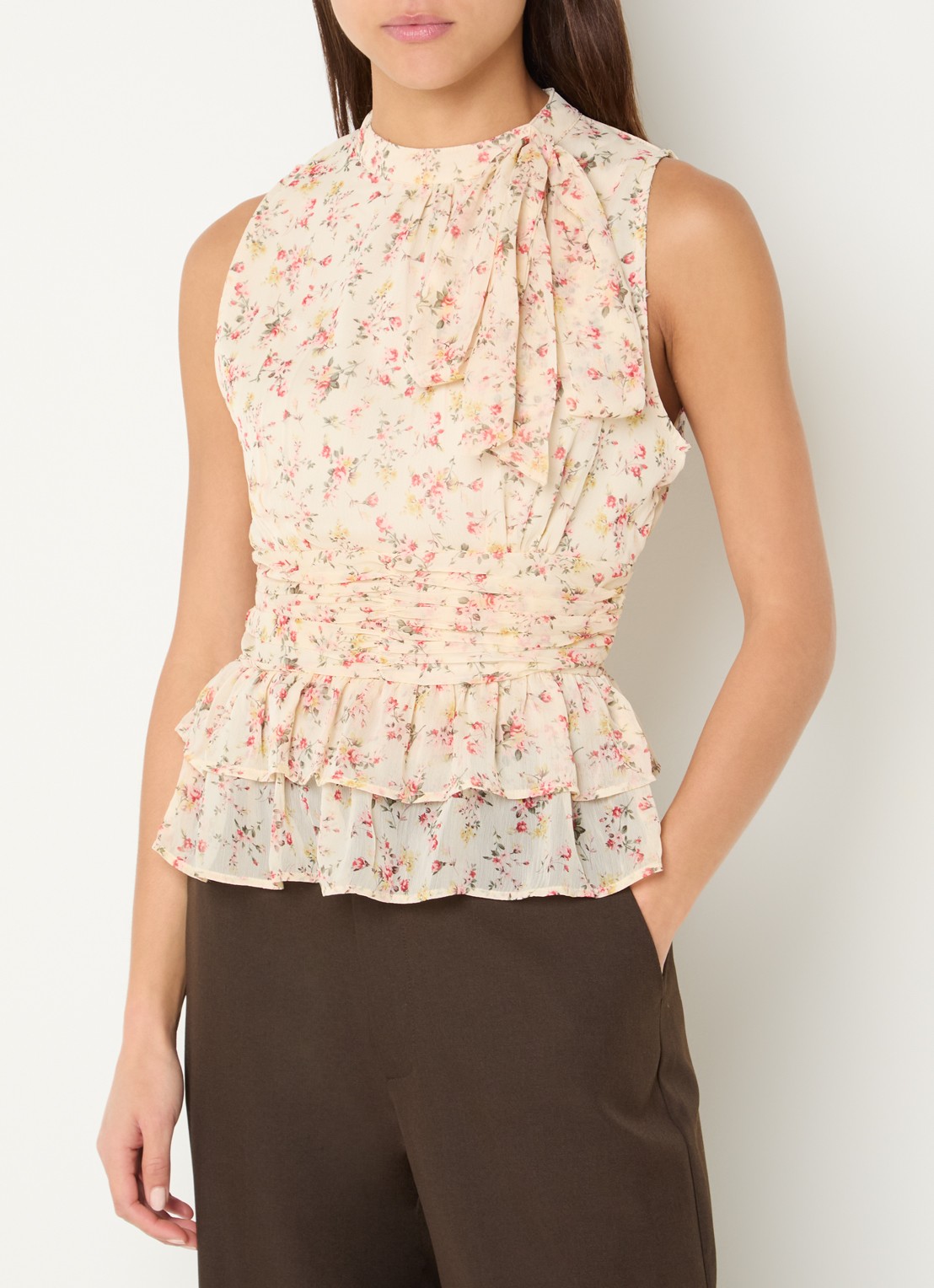 Neo Noir Ansol top met bloemenprint - detail 3 gebroken wit