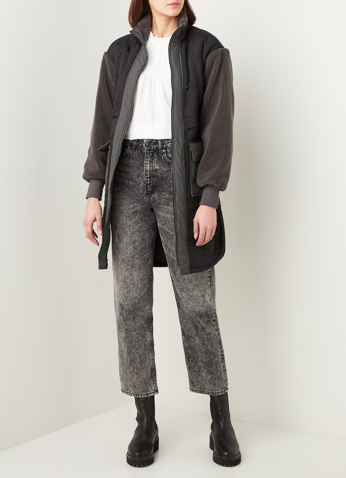 Neo Noir Atomic teddy jas met strikceintuur - voorkant 3 antraciet