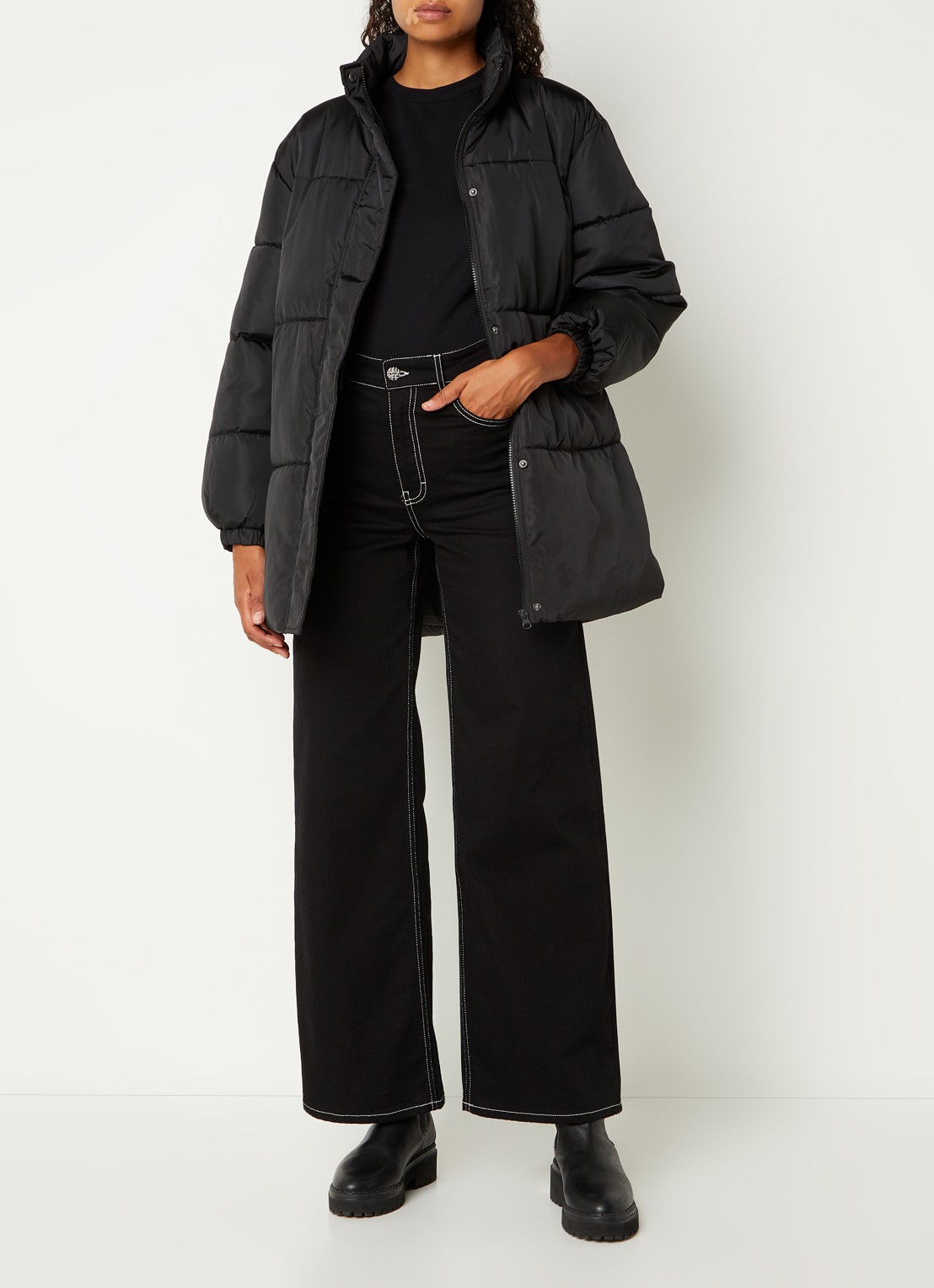 Neo Noir Bobbie puffer jack met ceintuur - voorkant 2 zwart