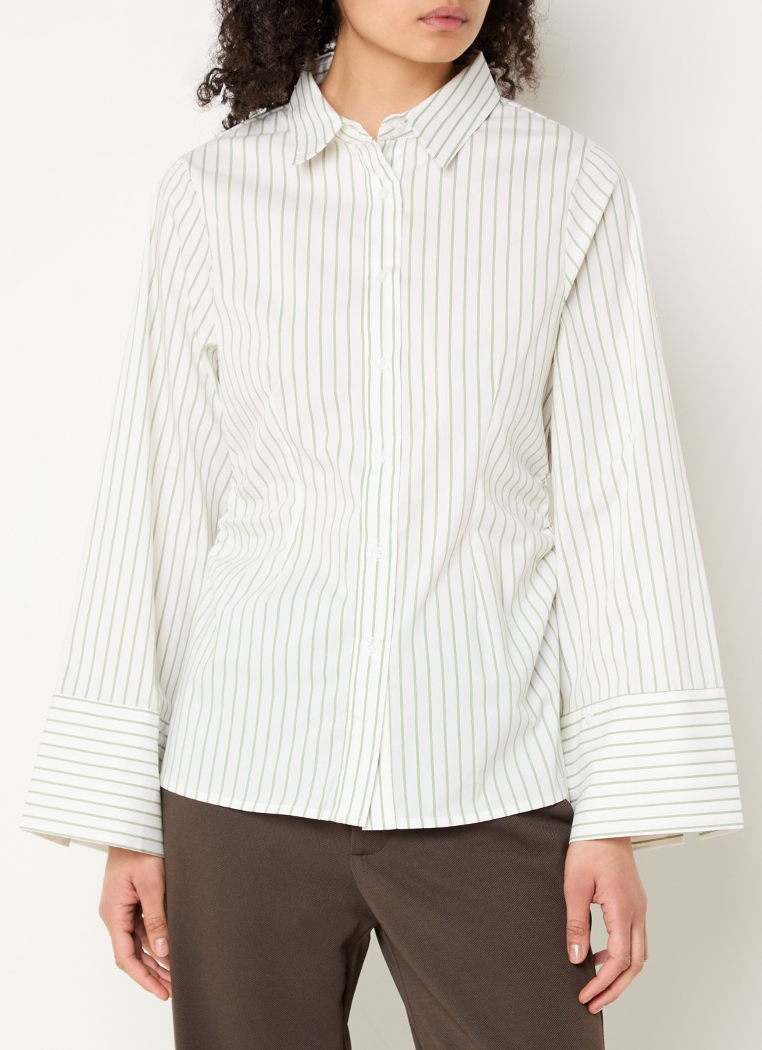 Neo Noir Caroli blouse met streepprint en plooidetail - detail 4 groen