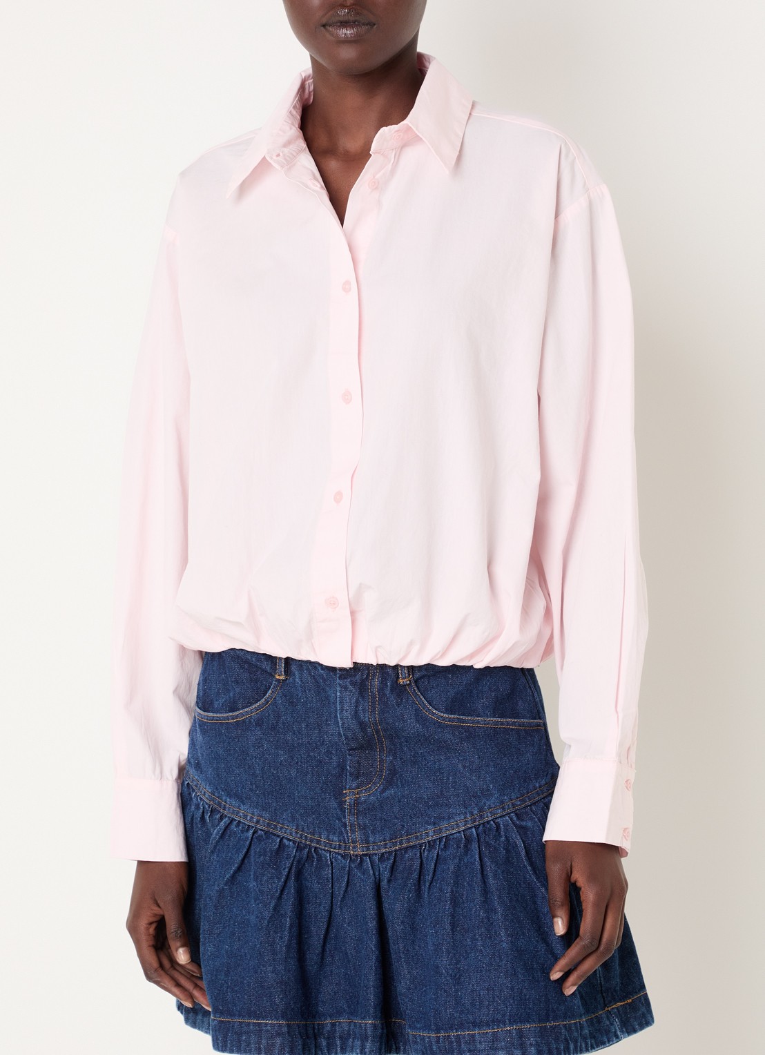 Neo Noir Emmana blouse met pofmouw - detail 2 lichtroze