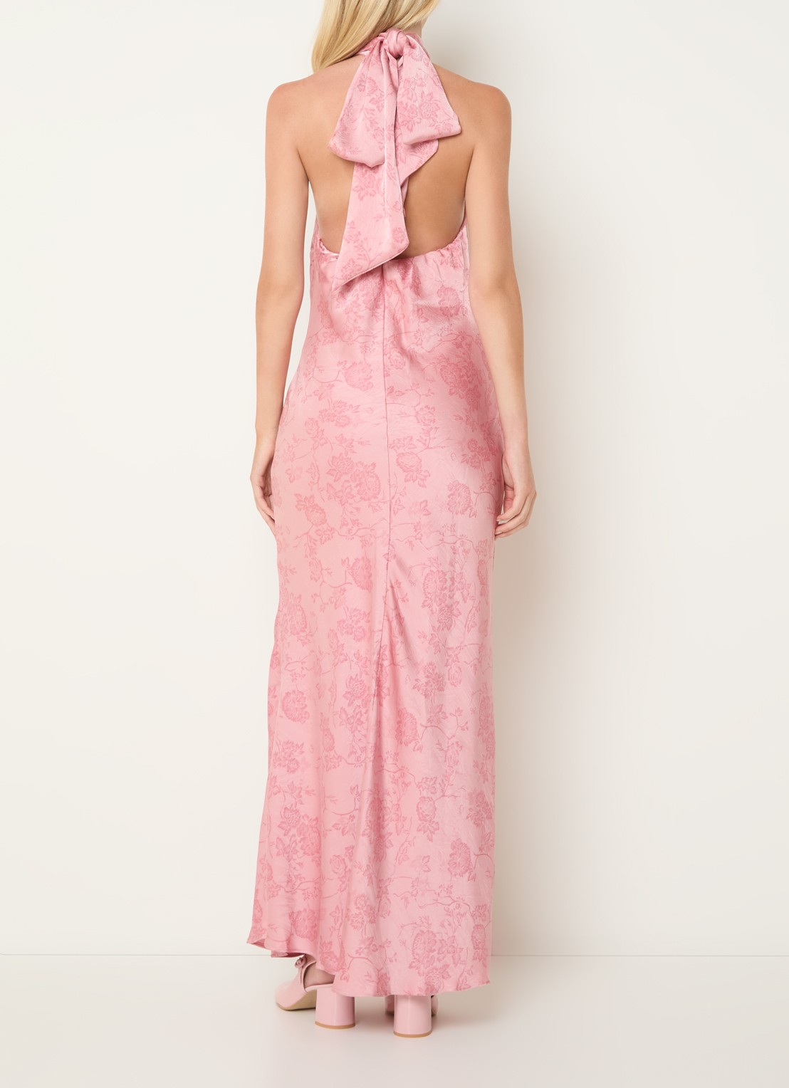 Neo Noir Fiona maxi jurk met print - voorkant 4 lichtroze