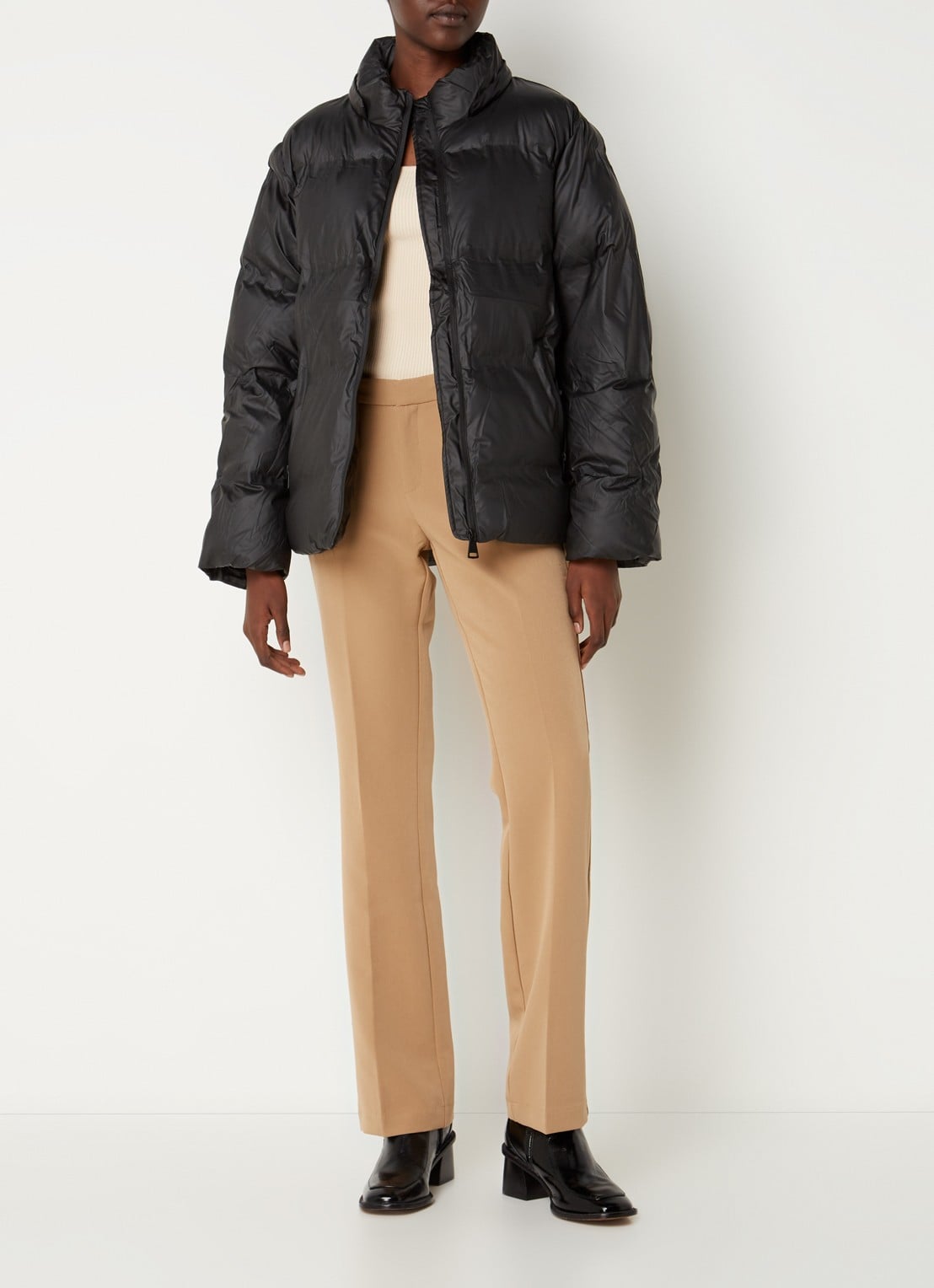 Neo Noir Fox puffer jack met afneembare capuchon - voorkant 2 zwart