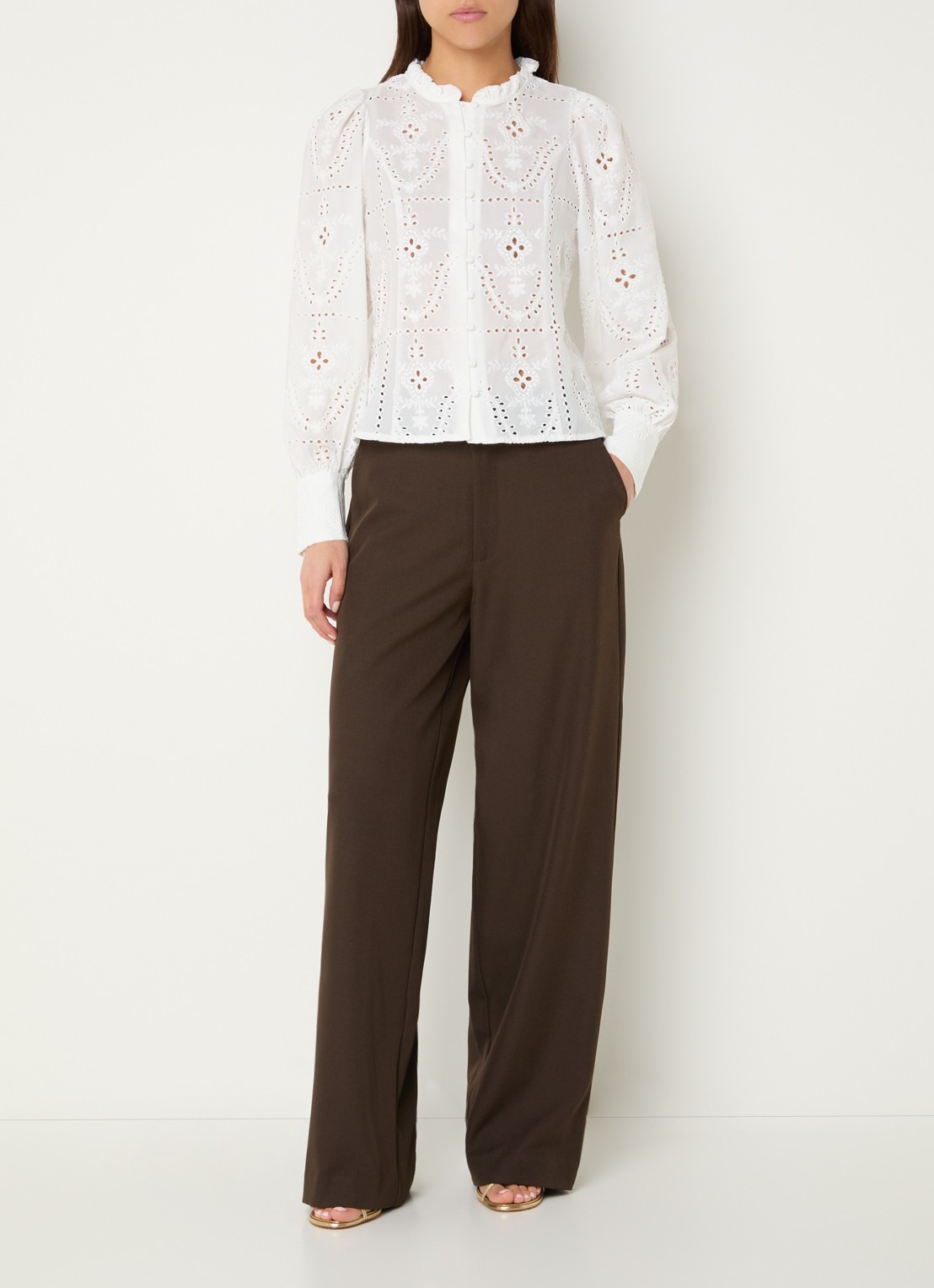 Neo Noir Gilda blouse met opengewerkt dessin - voorkant 2 wit