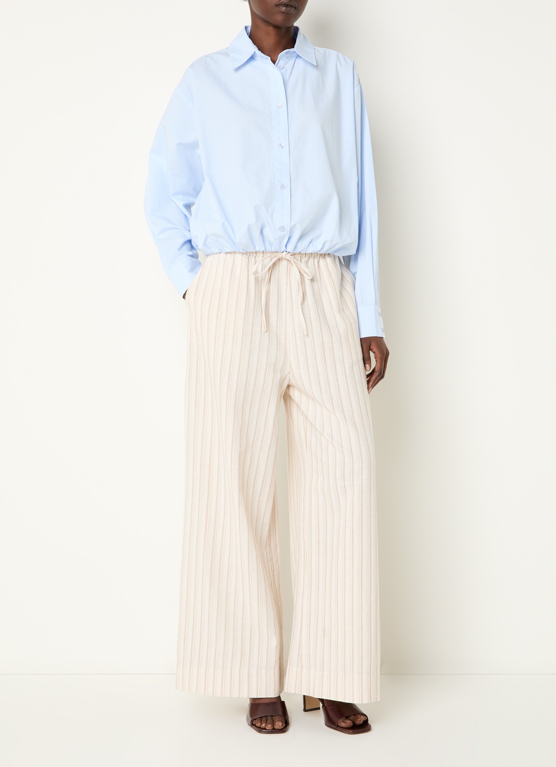 Neo Noir Heifa high waist wide fit broek in linnenblend met streepprint - voorkant 3 zand