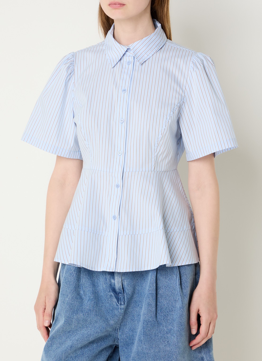 Neo Noir Janelle blouse met streepprint - detail 3 lichtblauw