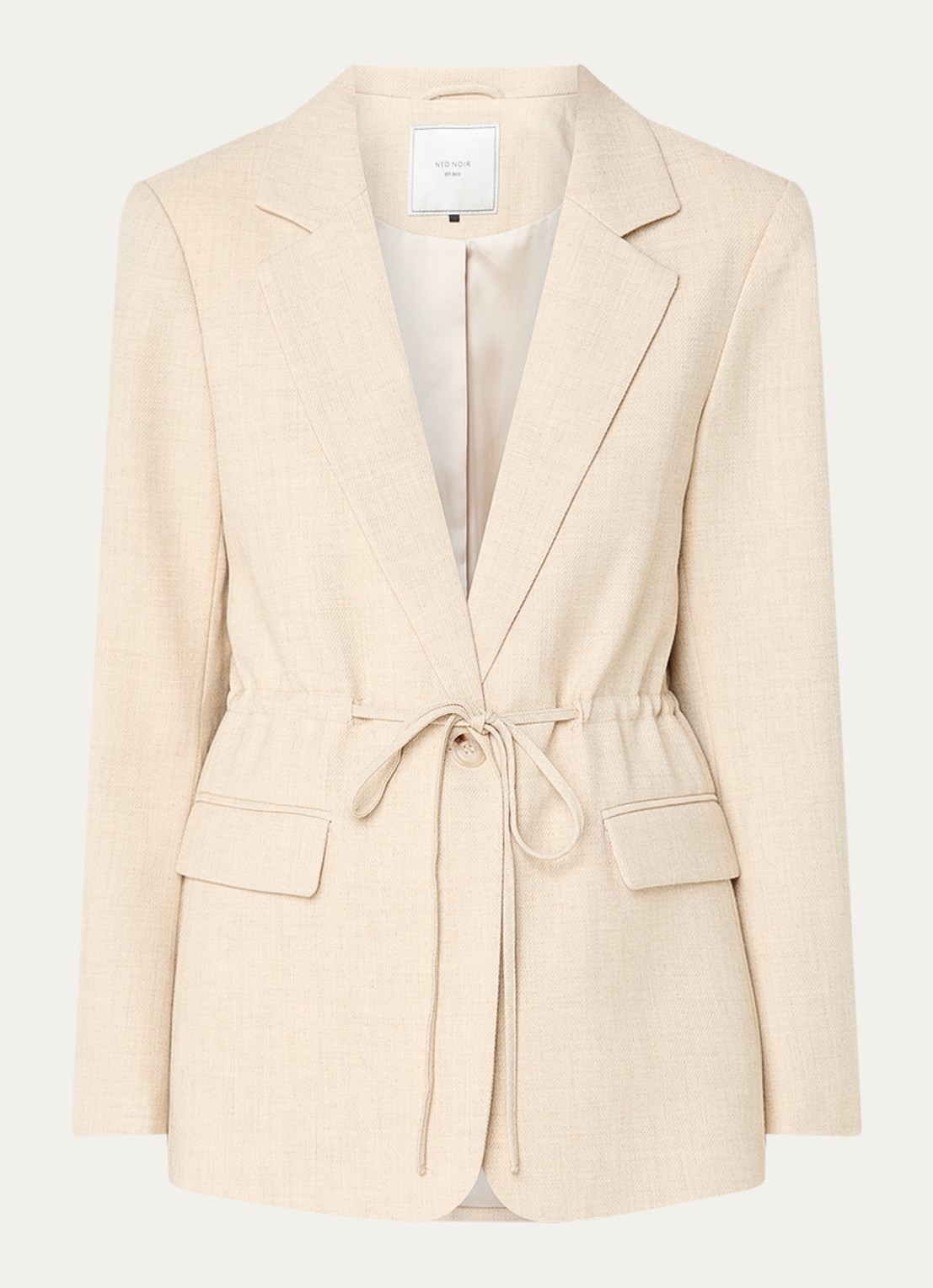 Neo Noir Jemmie blazer met schoudervulling en strikceintuur - voorkant 2 zand