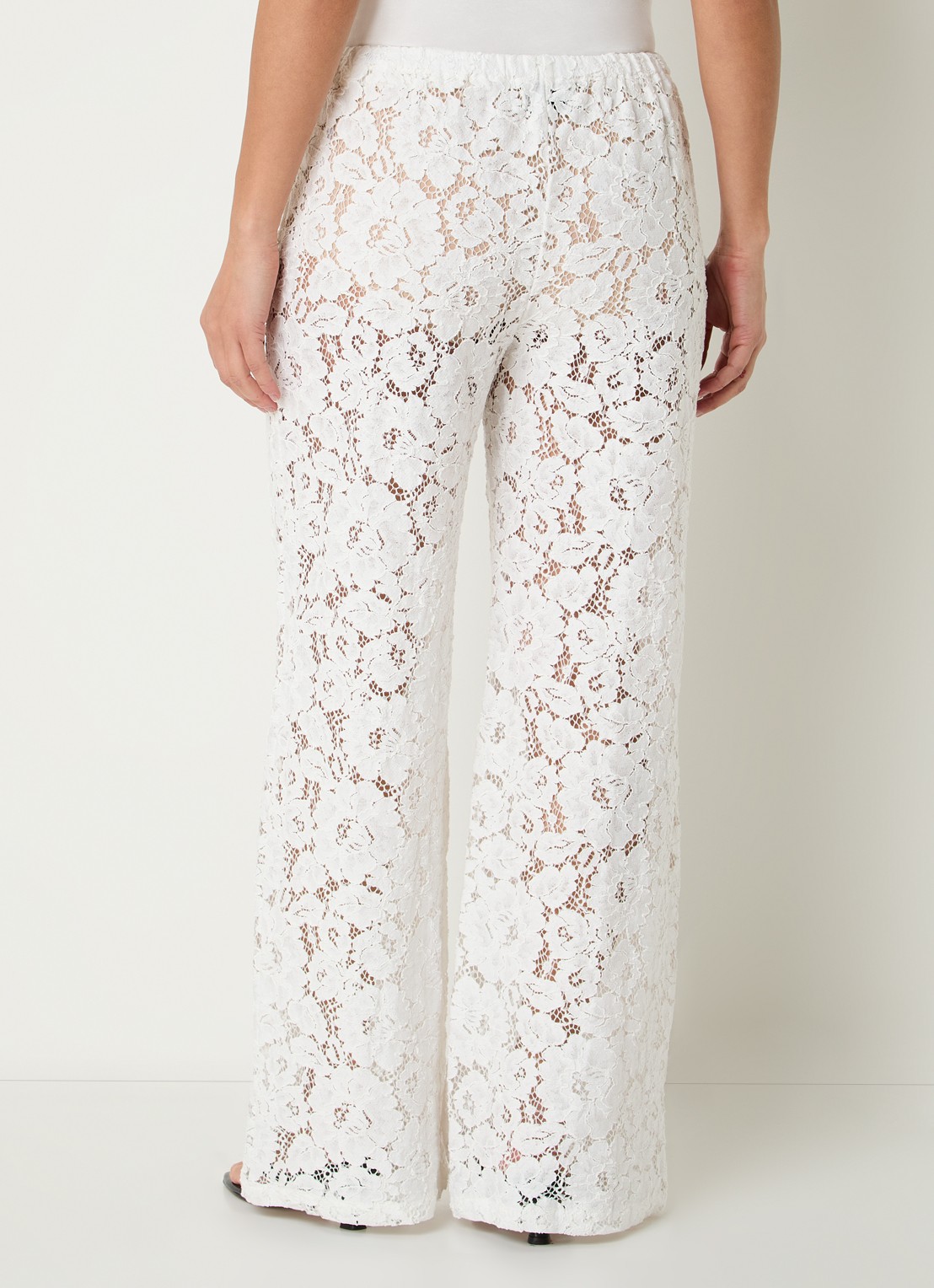 Neo Noir Kelans mid waist flared fit broek van kant  - achterkant 3 gebroken wit