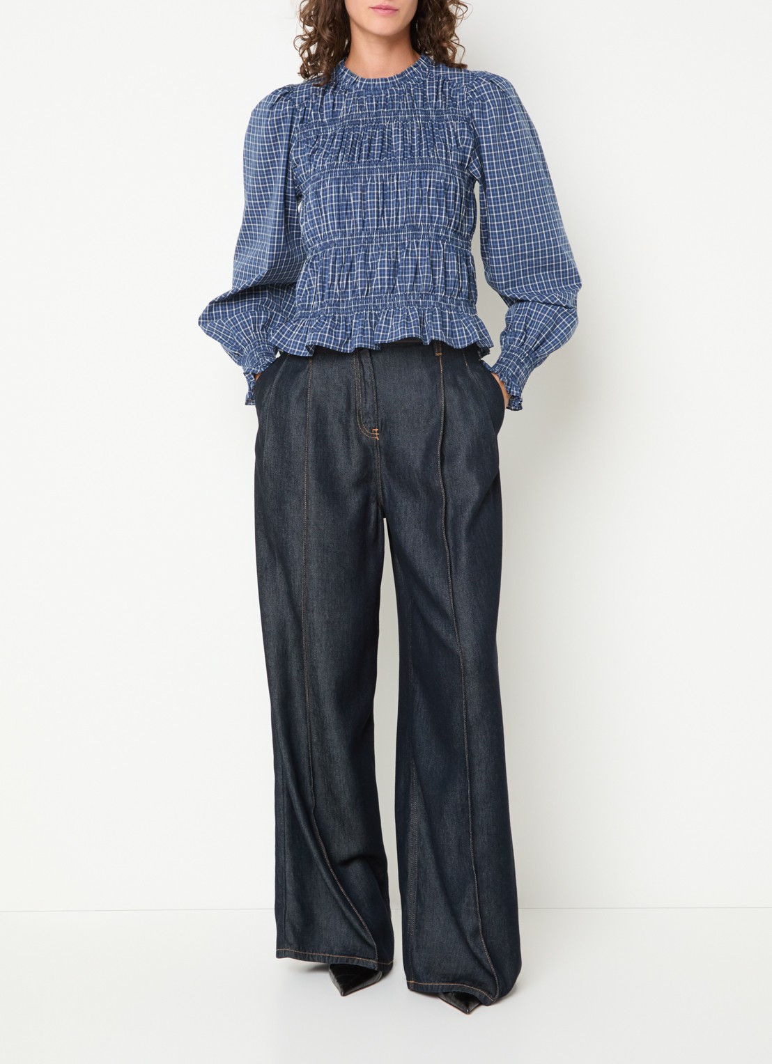 Neo Noir Marcia tuniek met ruitdessin en smockwerk - voorkant 3 blauw
