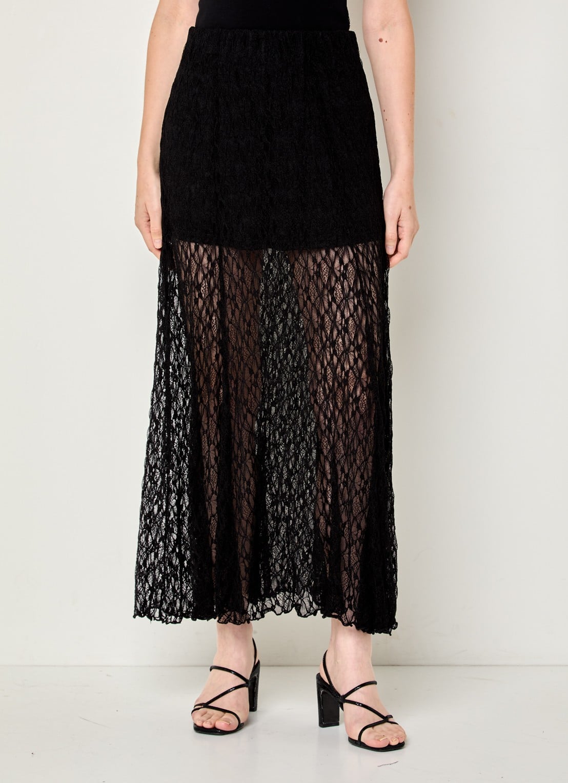 Neo Noir Mariya semi-transparante maxi rok met details van kant - detail zwart