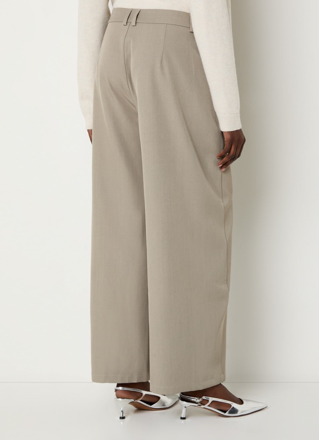 Neo Noir Massie high waist wide fit pantalon met steekzakken - achterkant zand