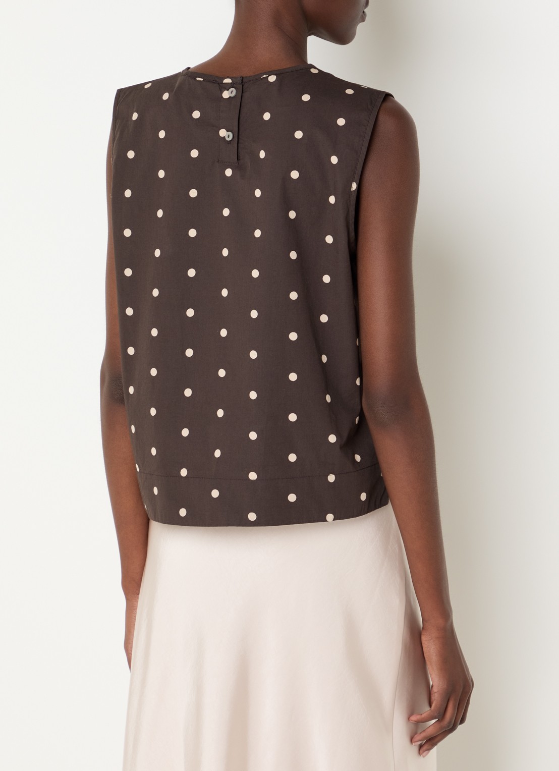 Neo Noir Polly mouwloze top met stippenprint - achterkant donkerbruin