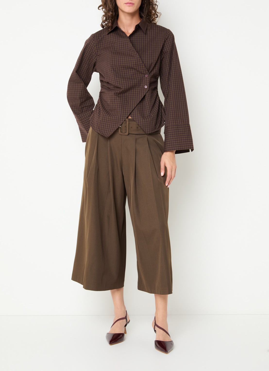 Neo Noir Rilene high waist wide fit culotte met ceintuur - voorkant 3 bruin