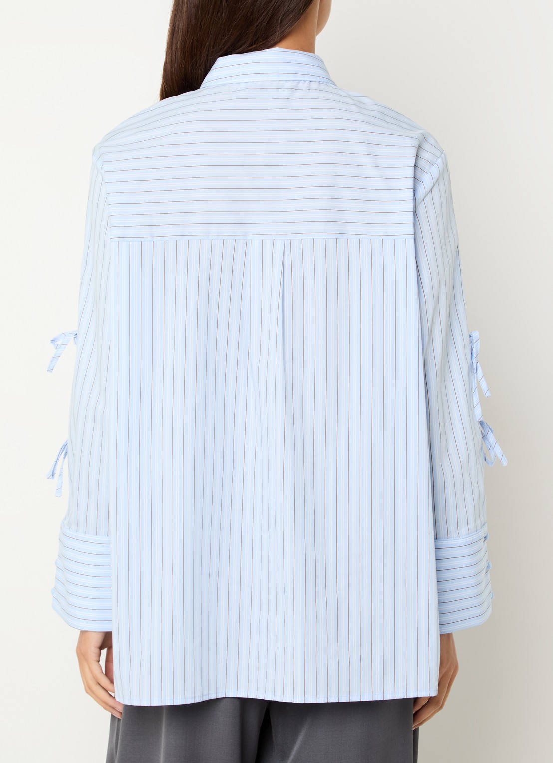 Neo Noir Selini blouse met streepprint en gestrikt detail - achterkant 4 lichtblauw