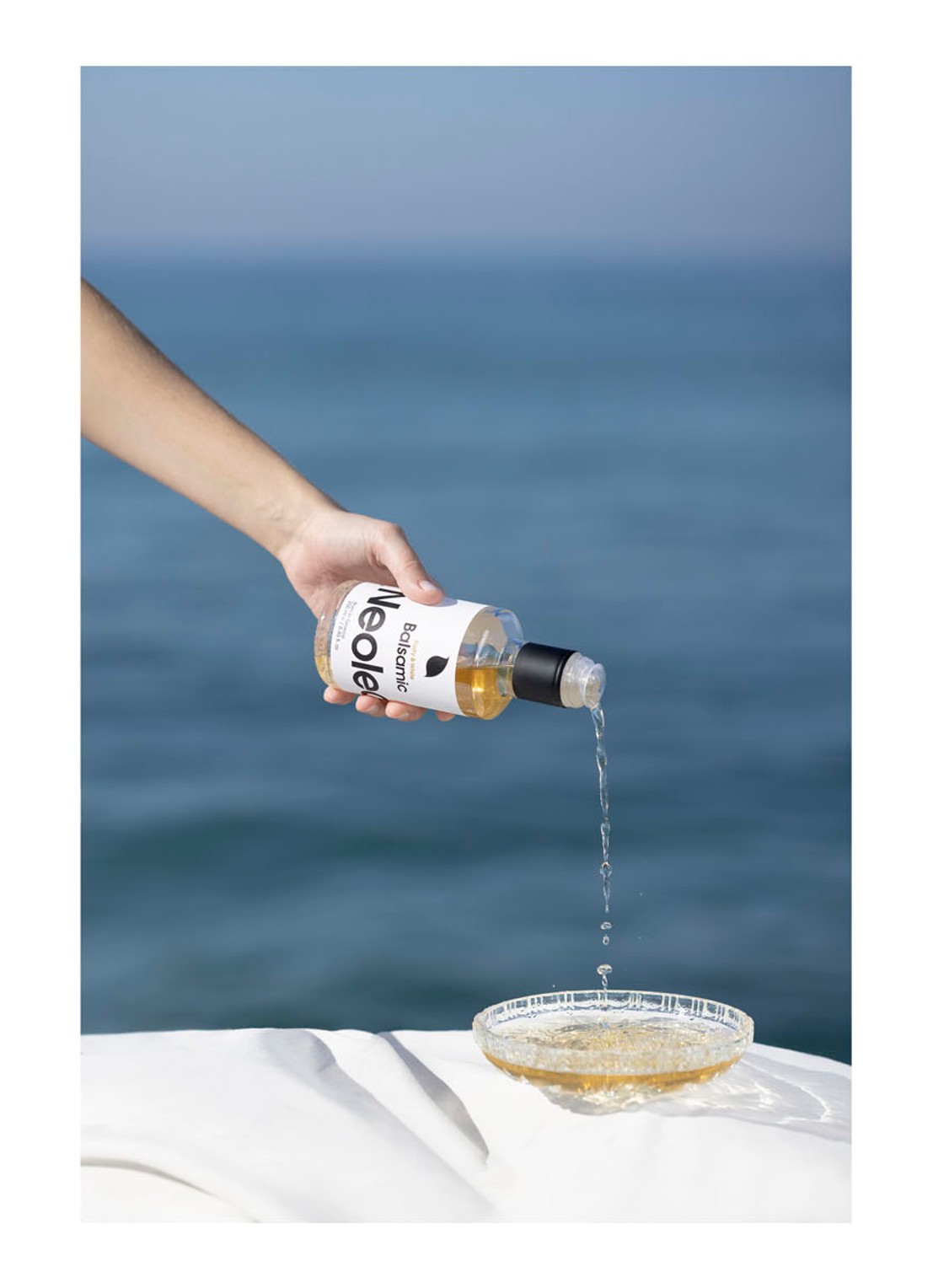 Neolea Witte balsamicoazijn 250 ml - voorkant 2 undefined