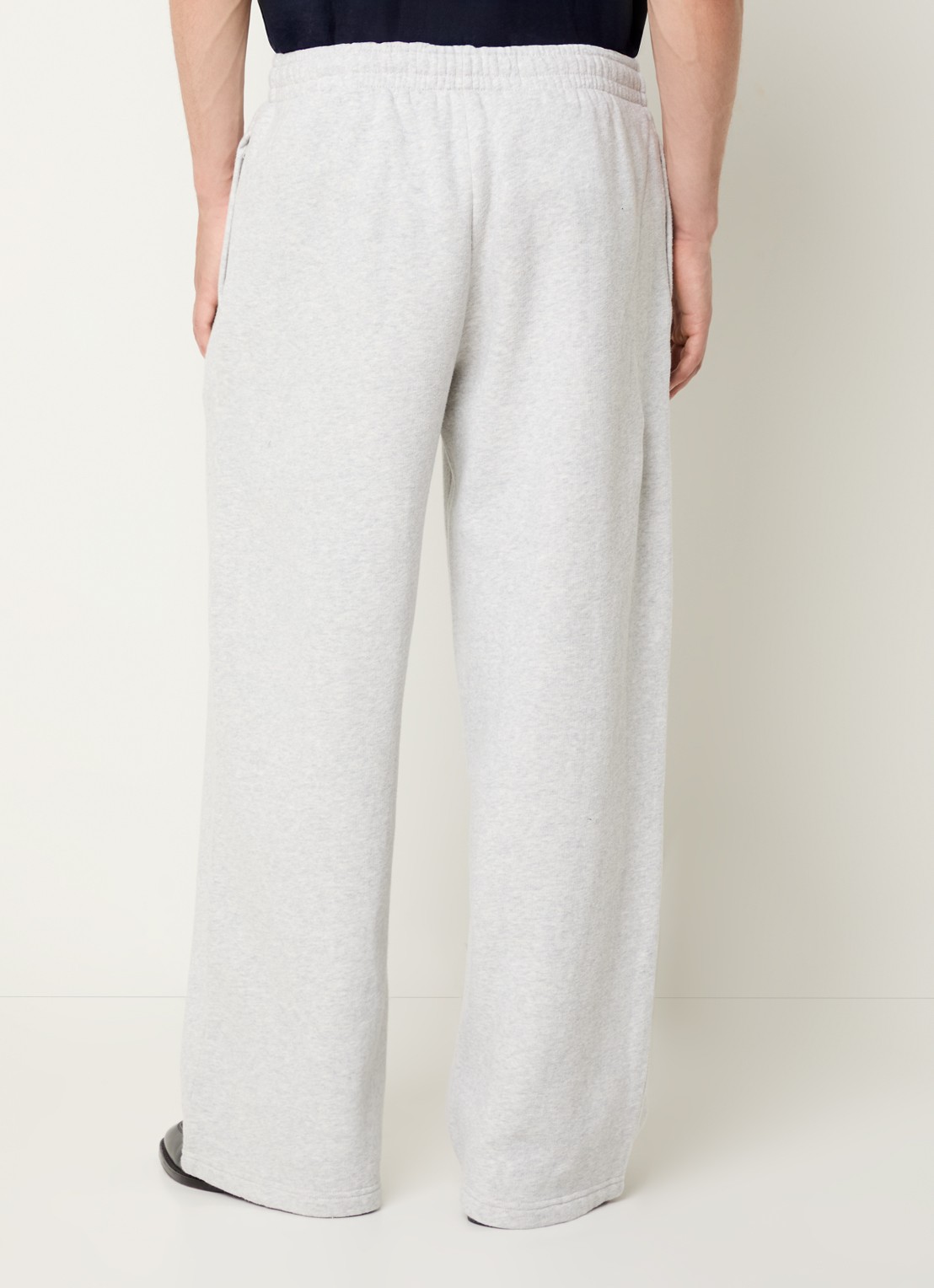 New Amsterdam Surf Association Chop loose fit joggingbroek met steekzakken - achterkant 3 grijsmele