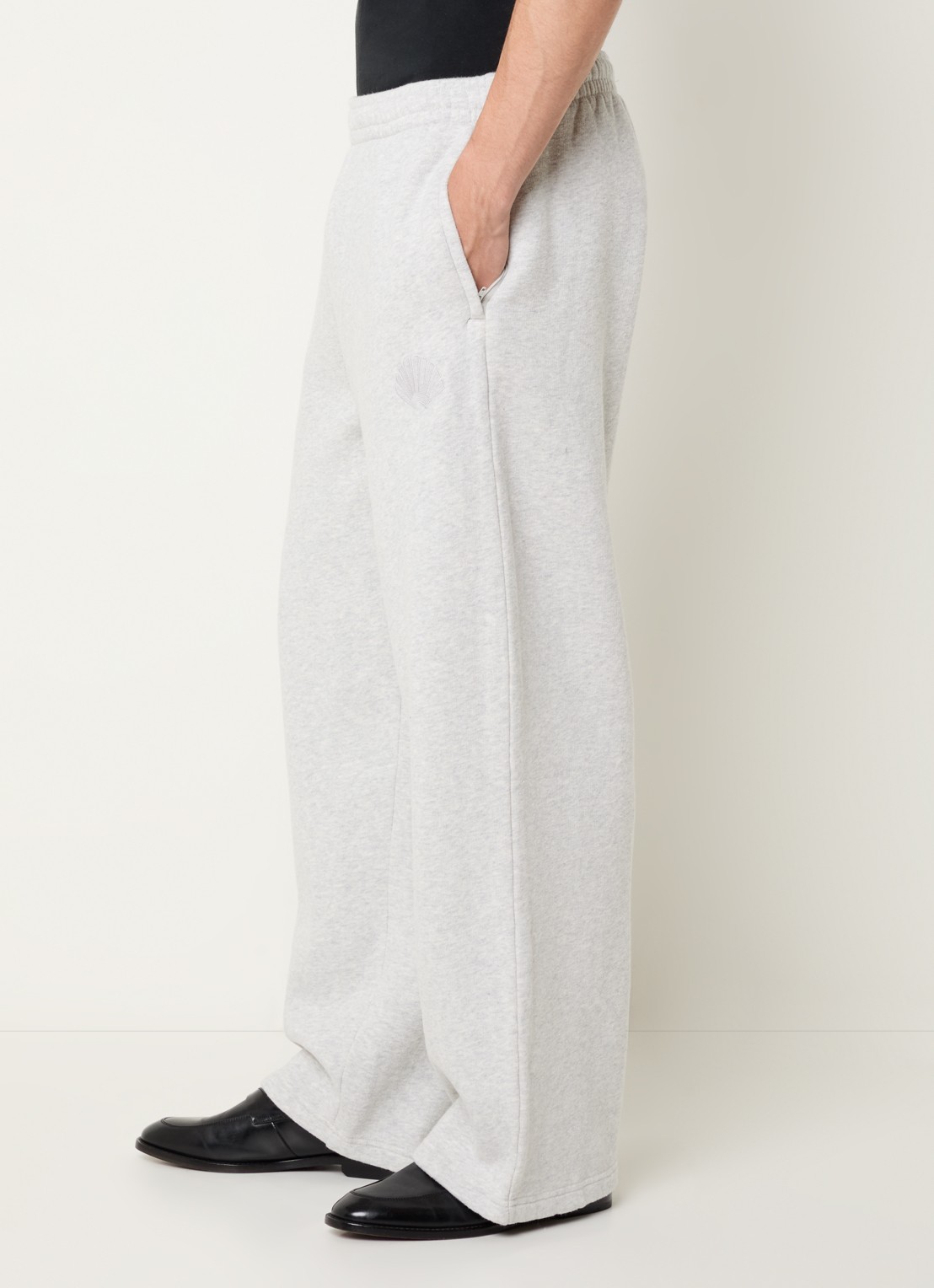 New Amsterdam Surf Association Chop loose fit joggingbroek met steekzakken - detail 5 grijsmele