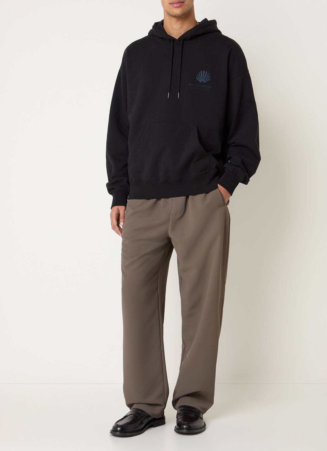 New Amsterdam Surf Association Hoodie met logoborduring - voorkant 3 zwart