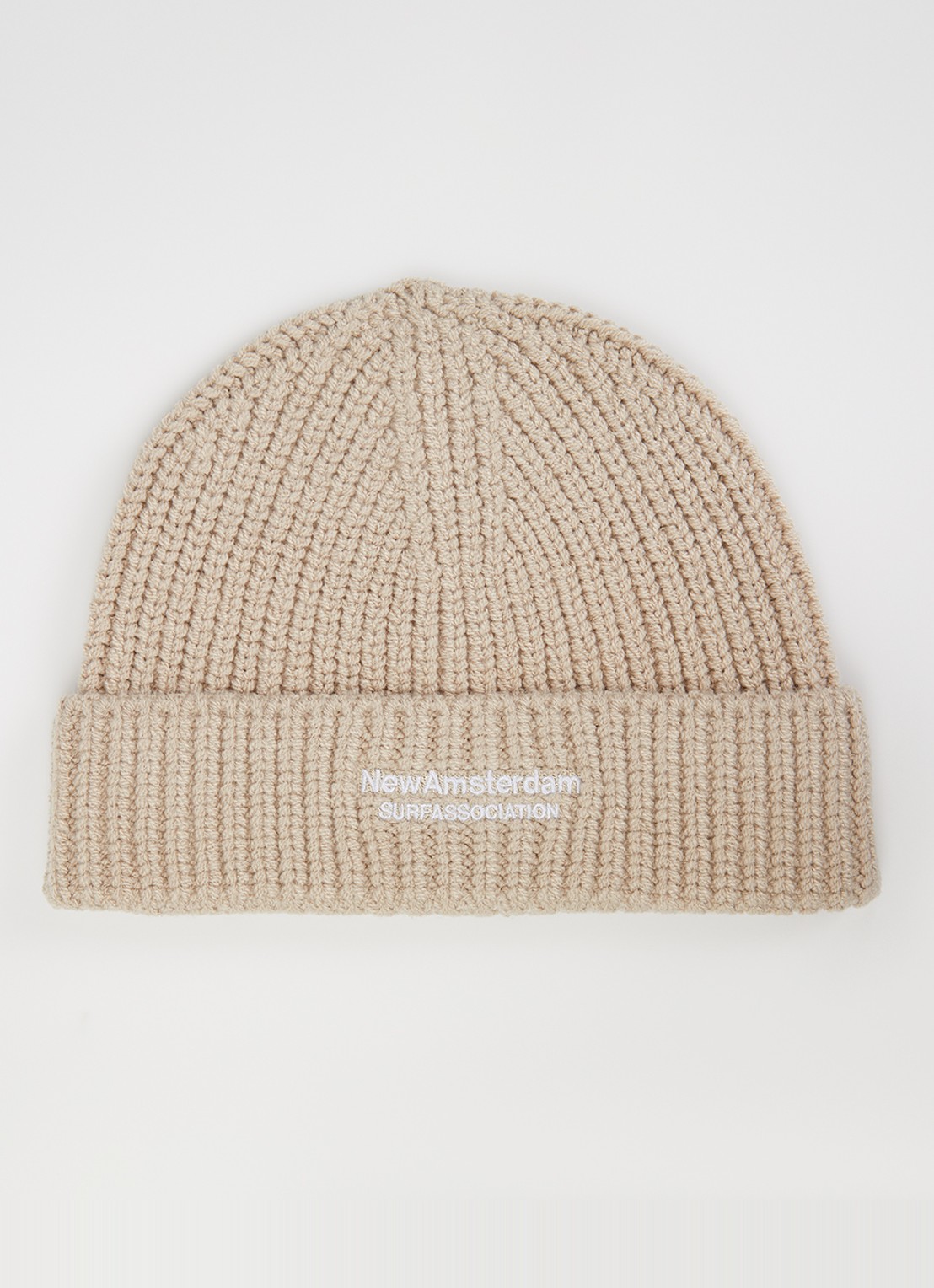 New Amsterdam Surf Association Muts met logoborduring - voorkant beige