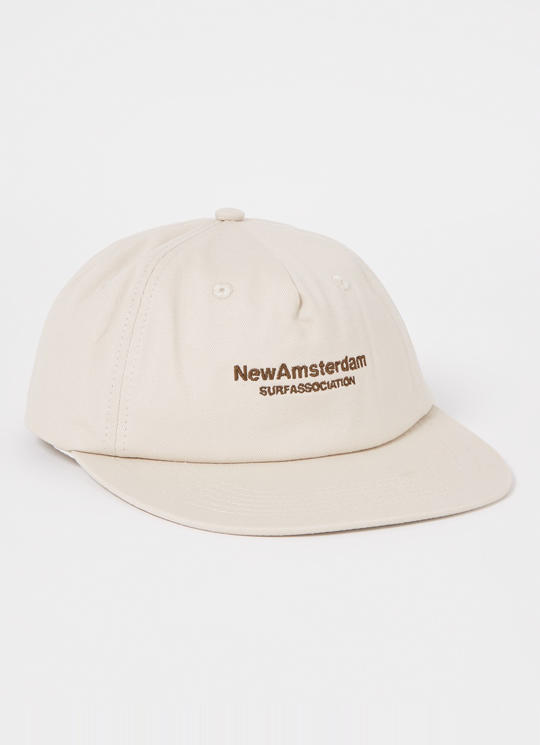 New Amsterdam Surf Association Pet met logoborduring - voorkant creme