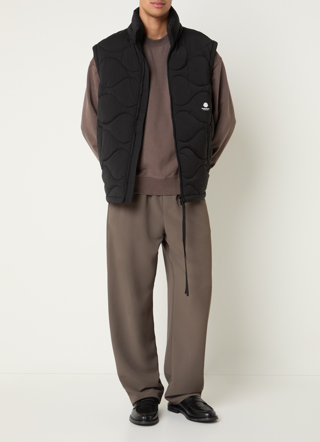 New Amsterdam Surf Association Puffer jack met quilt patroon en logoborduring - voorkant 3 zwart