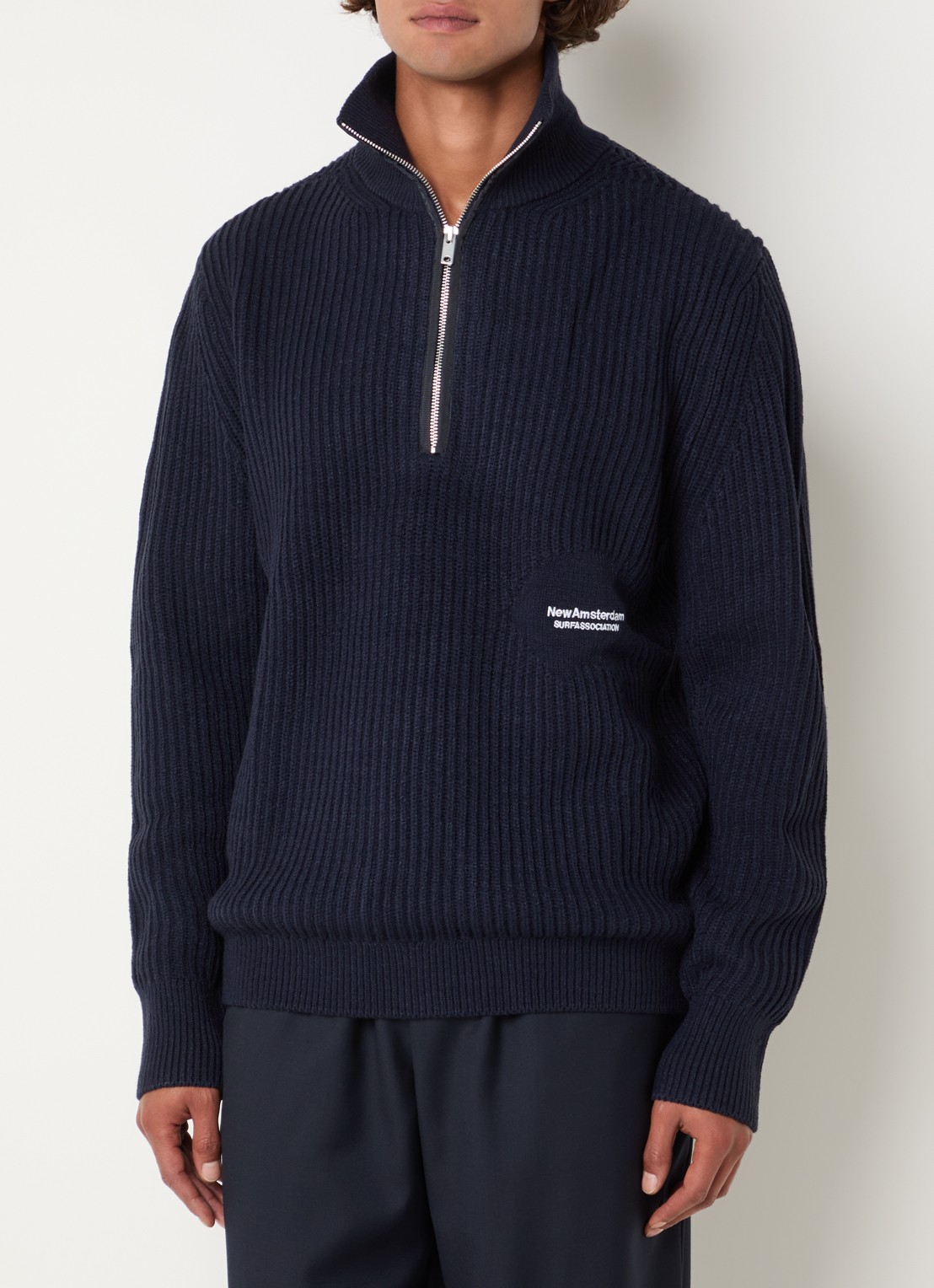 New Amsterdam Surf Association Ribgebreide trui met halve rits - detail beige