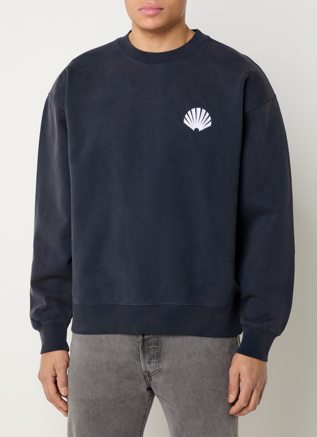 New Amsterdam Surf Association Sweater met logo- en backprint - achterkant donkerblauw