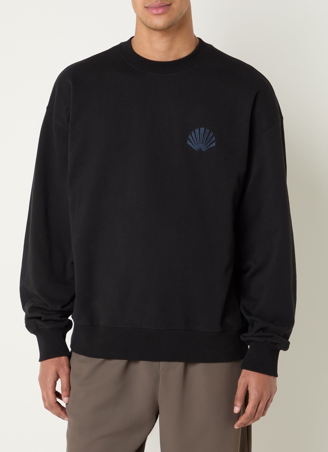 New Amsterdam Surf Association Sweater met logo- en backprint - detail 4 zwart