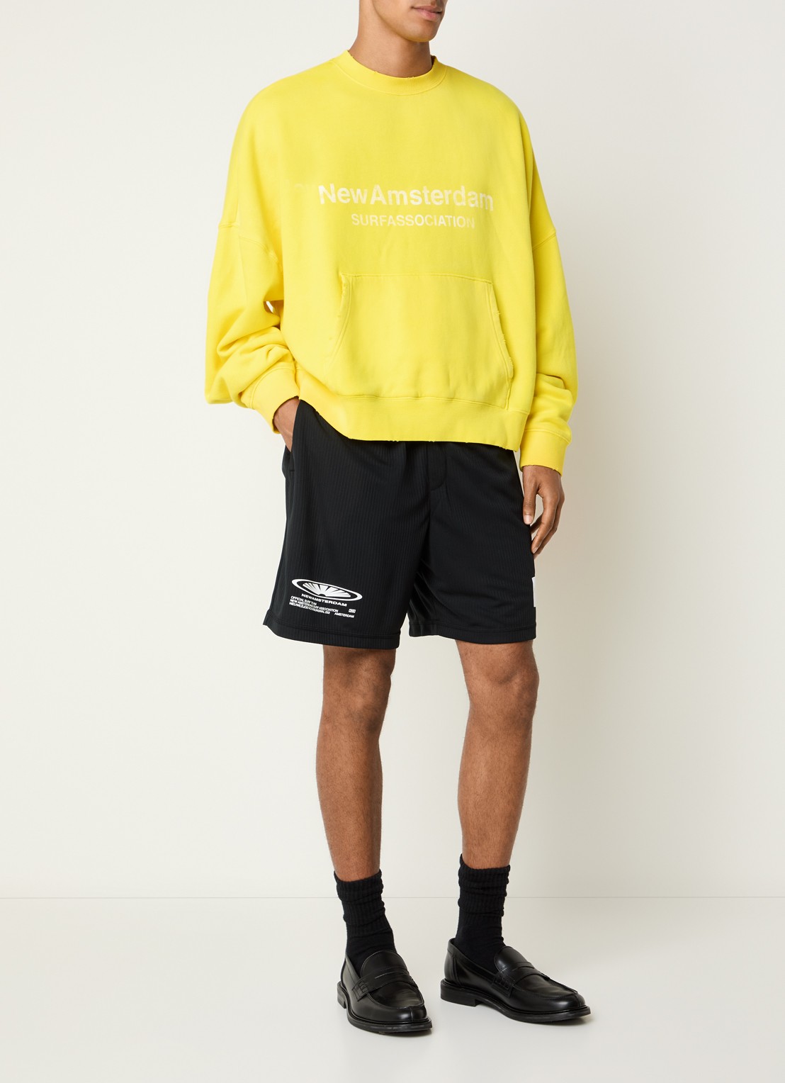 New Amsterdam Surf Association Sweater met logoprint - voorkant 3 lichtgeel