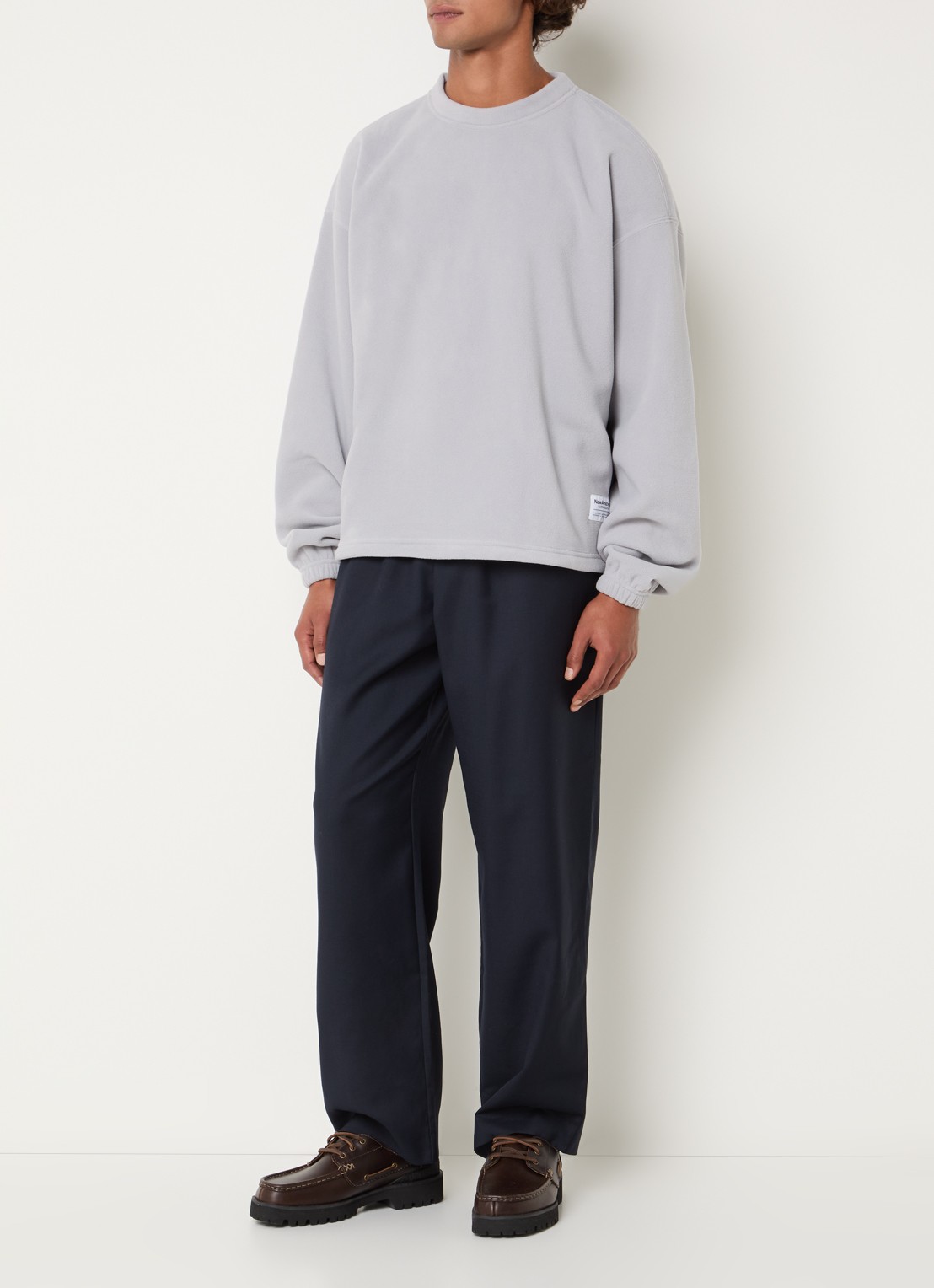 New Amsterdam Surf Association Sweater van fleece met backprint - voorkant 4 lichtgrijs