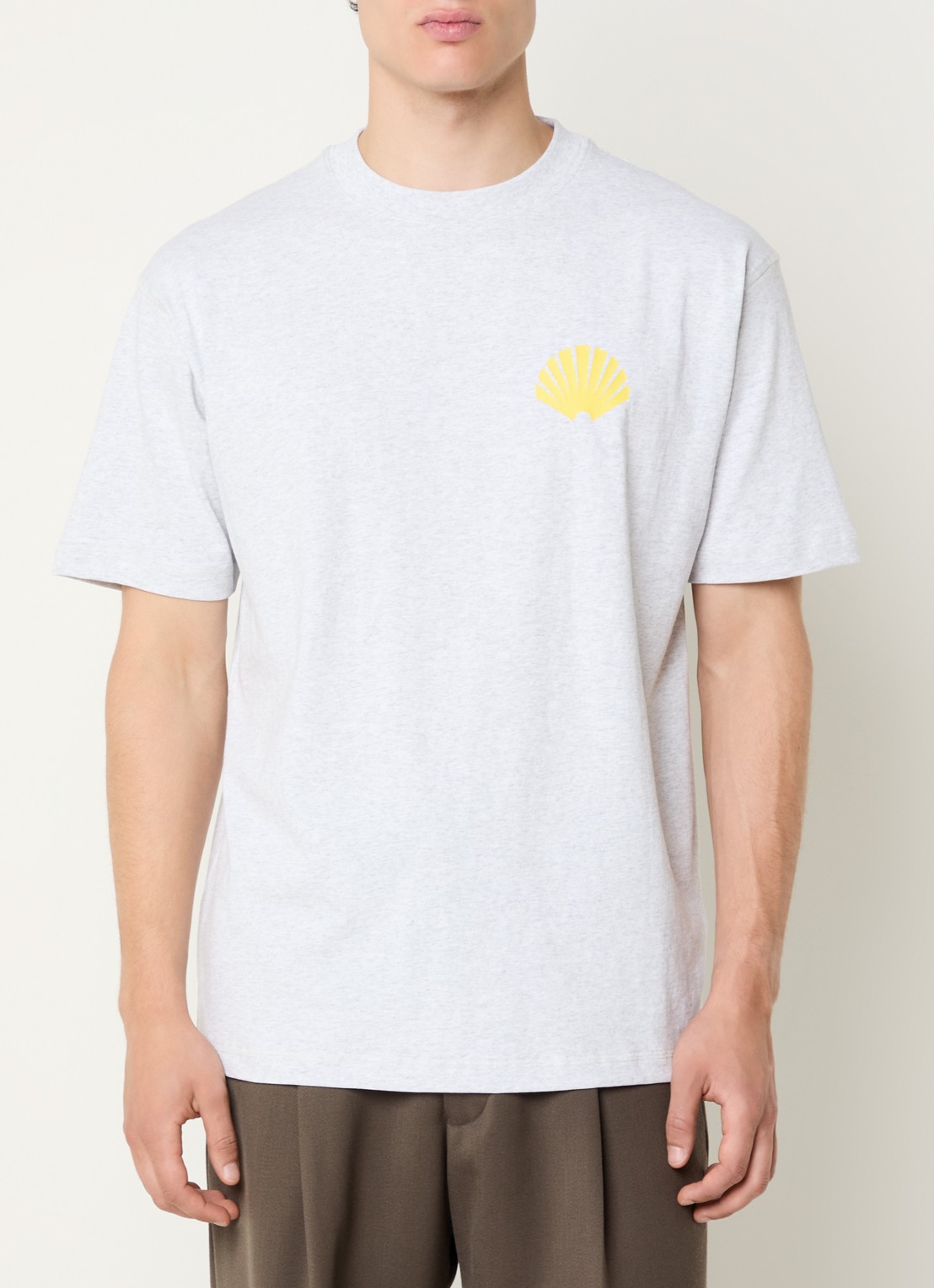 New Amsterdam Surf Association T-shirt met logo- en backprint - achterkant 4 geel