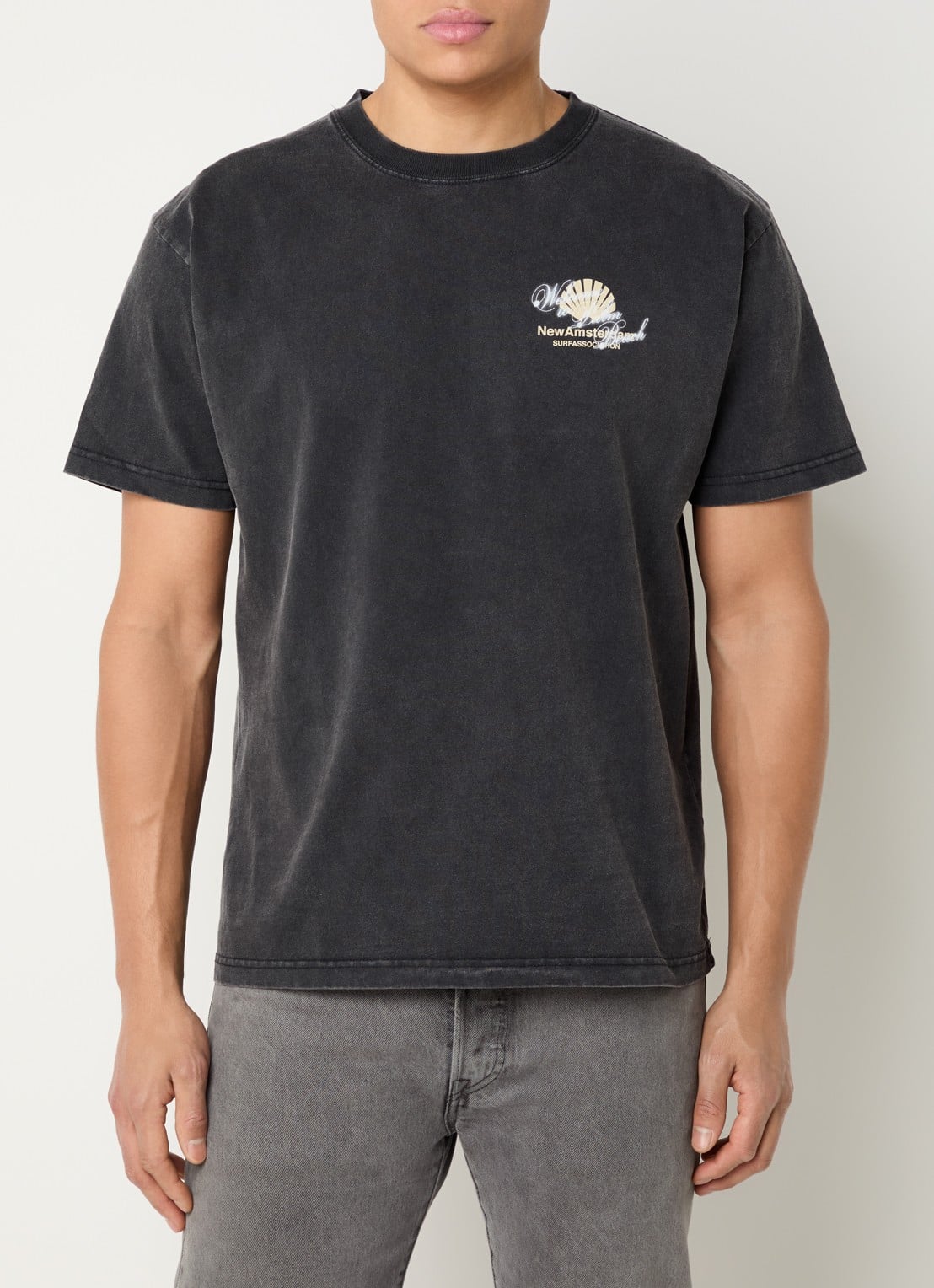 New Amsterdam Surf Association Welcome To Palmbeach T-shirt met logo- en backprint - achterkant 3 antraciet