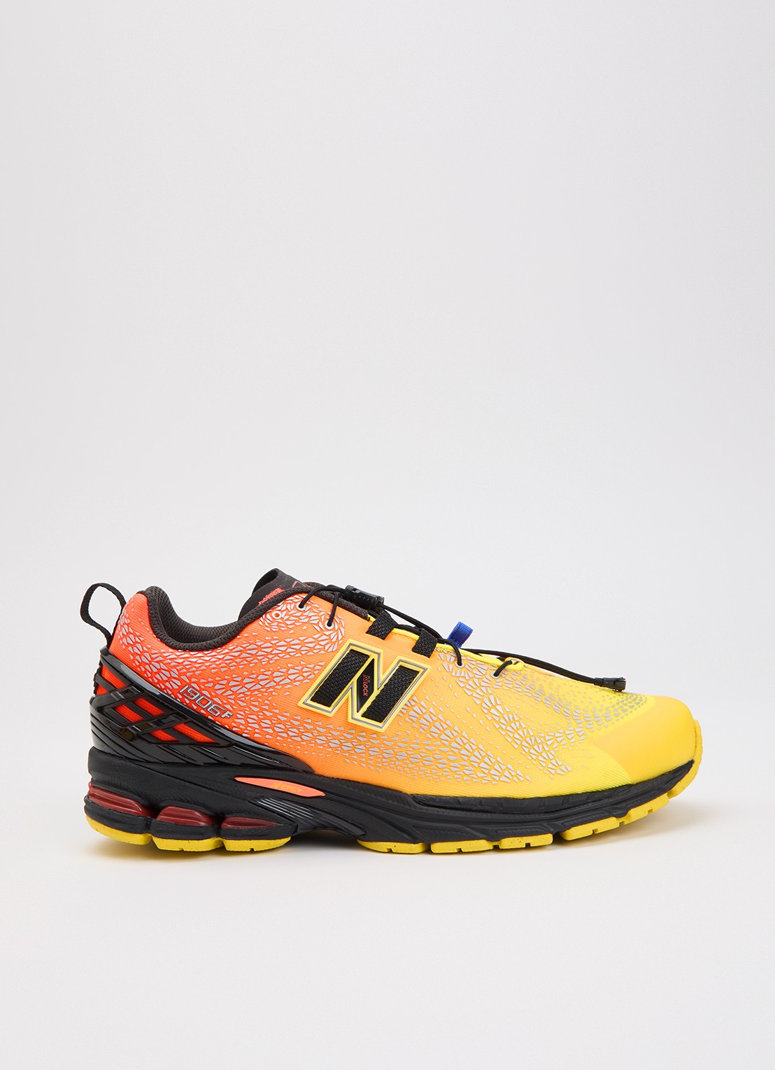 New Balance 1906 sneaker met mesh details - voorkant geel
