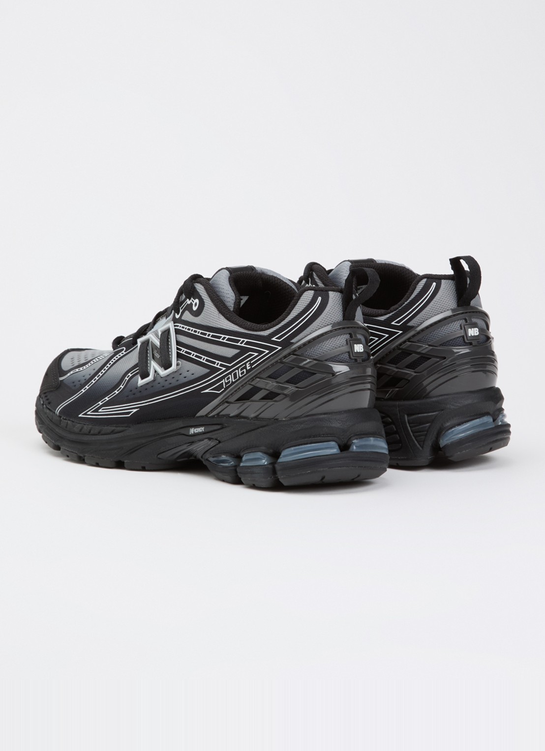 New Balance 1906 sneaker met mesh details - achterkant 2 zwart