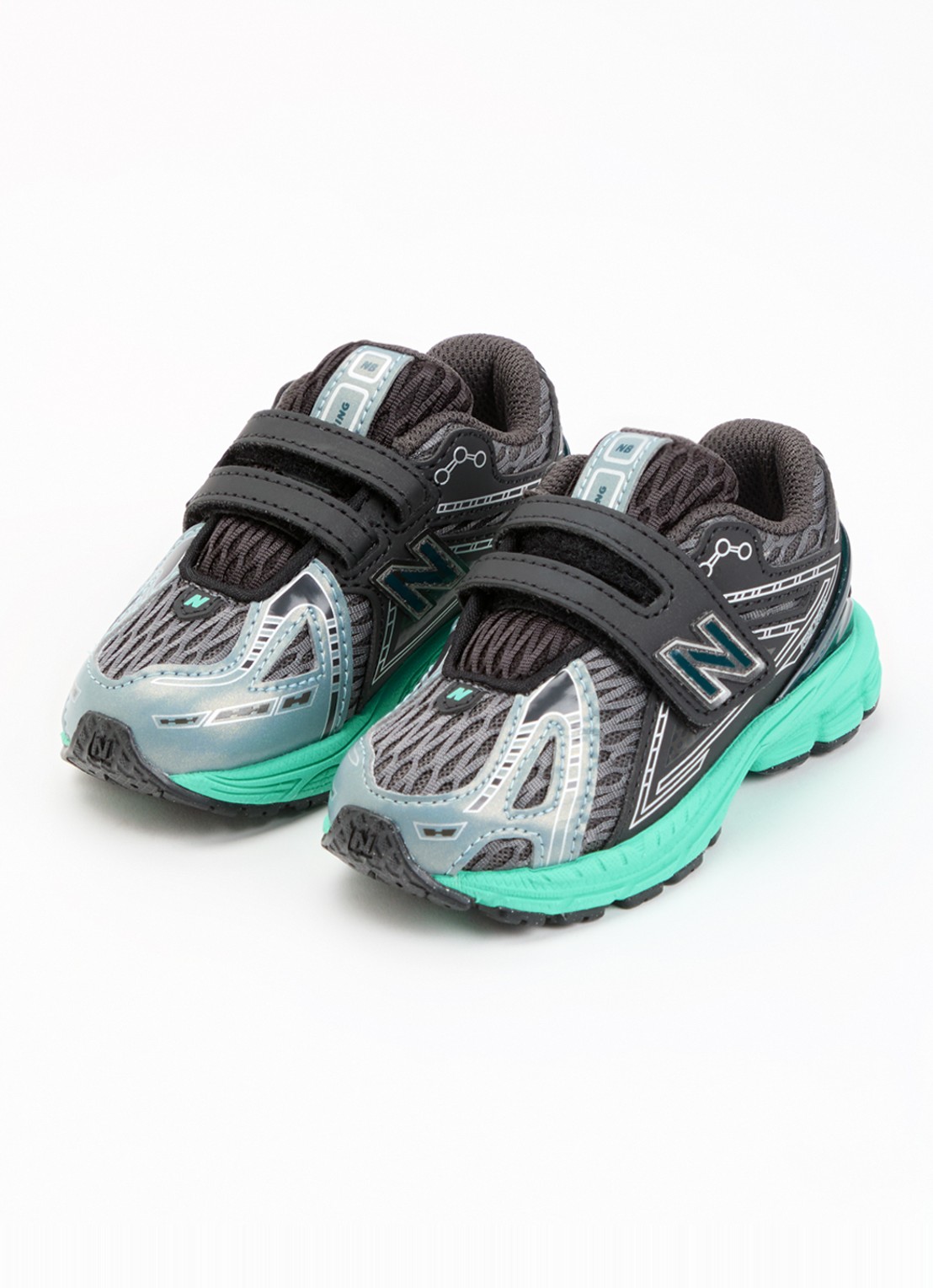New Balance 1906 sneaker met mesh details - voorkant 3 antraciet