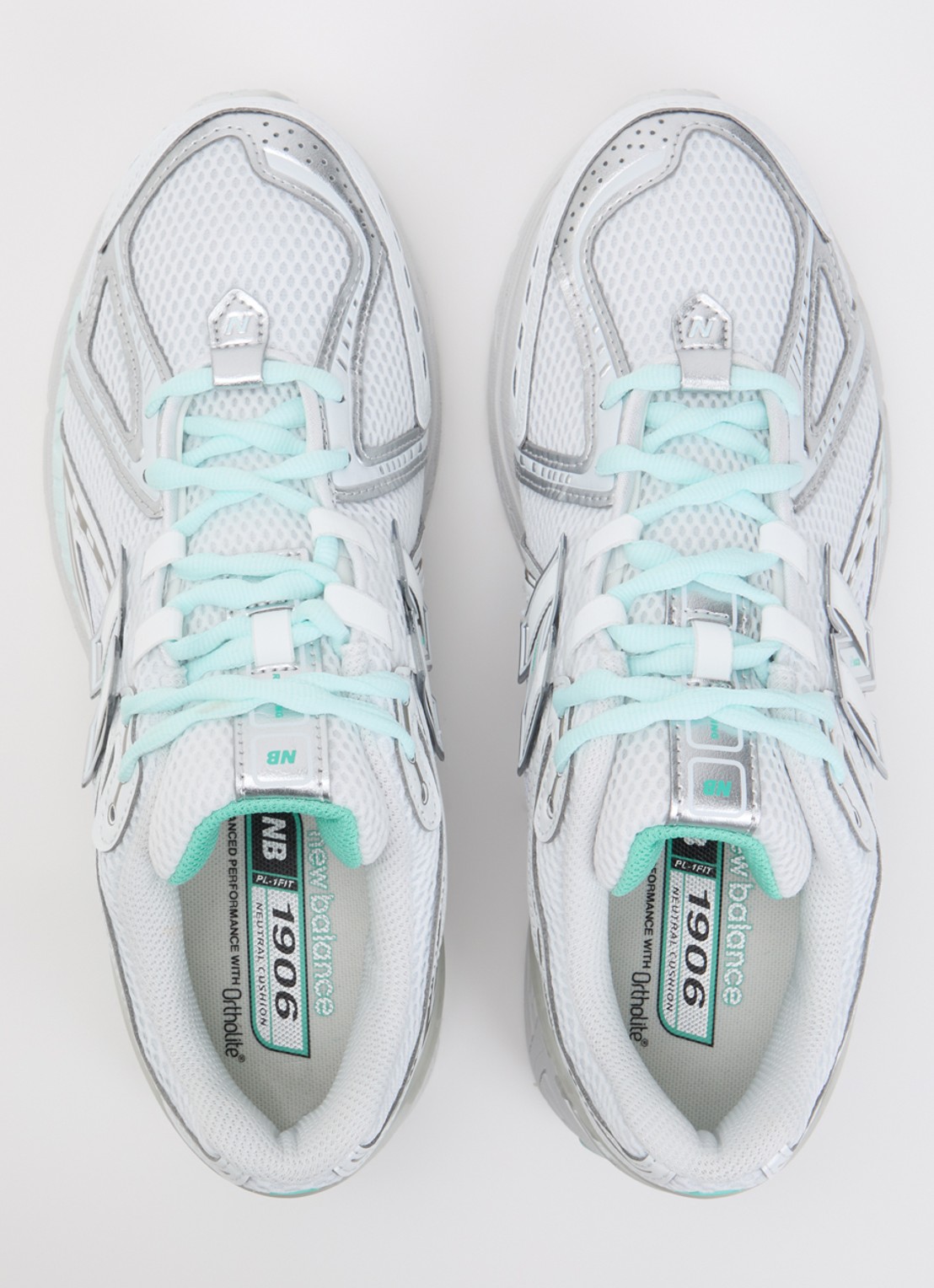 New Balance 1906R sneaker met logo en metallic details  - detail 3 beige