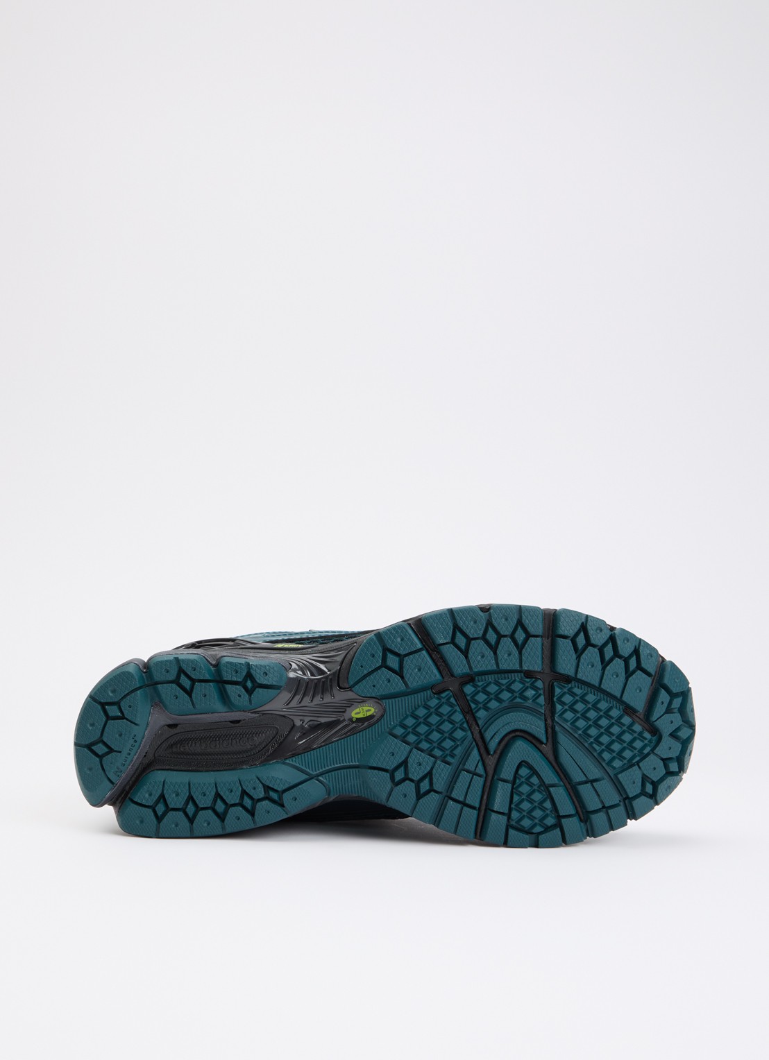 New Balance 1906R sneaker met mesh details - detail 6 donkergroen