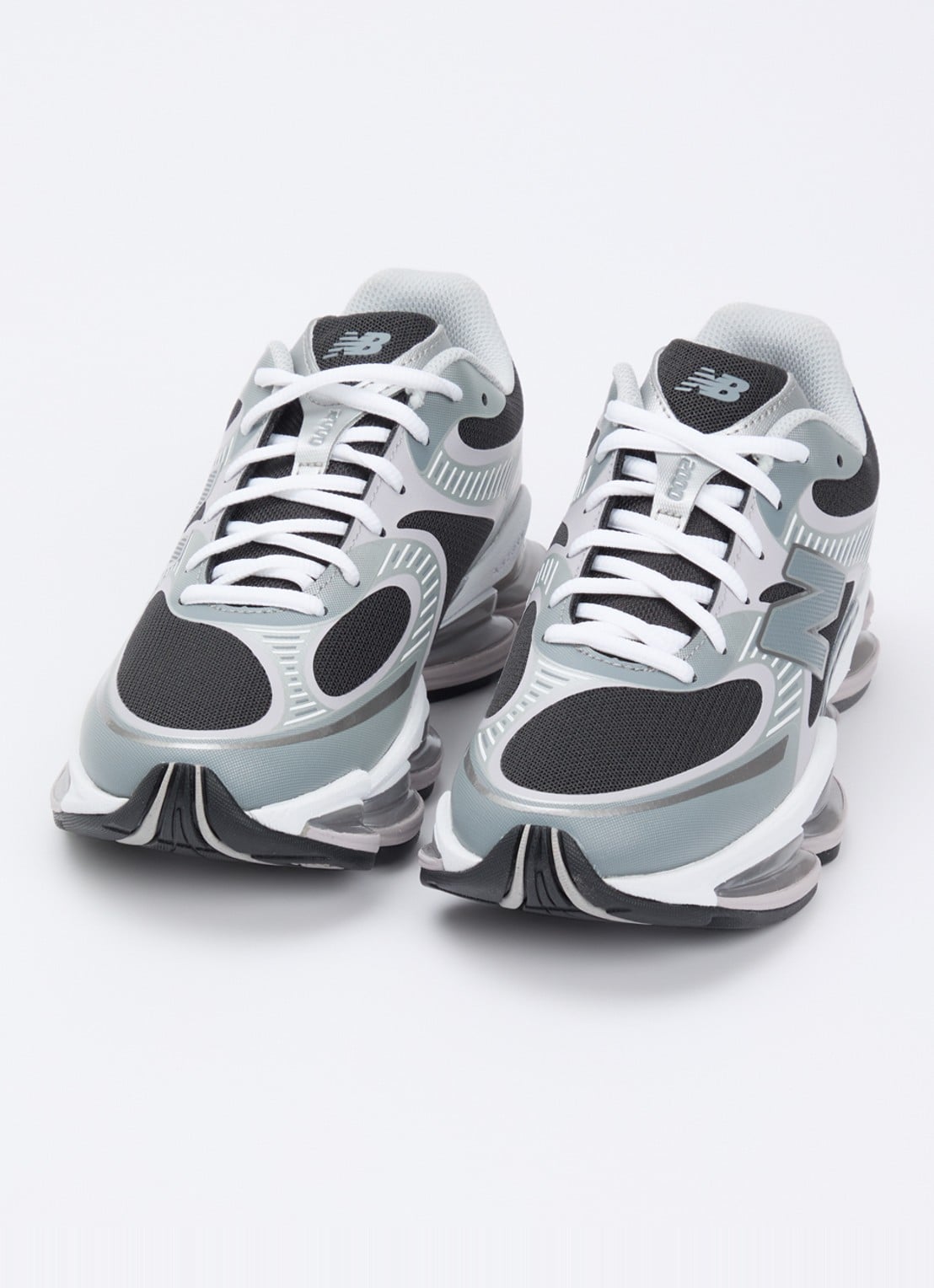 New Balance 2000 sneaker met mesh details - detail 4 zilver