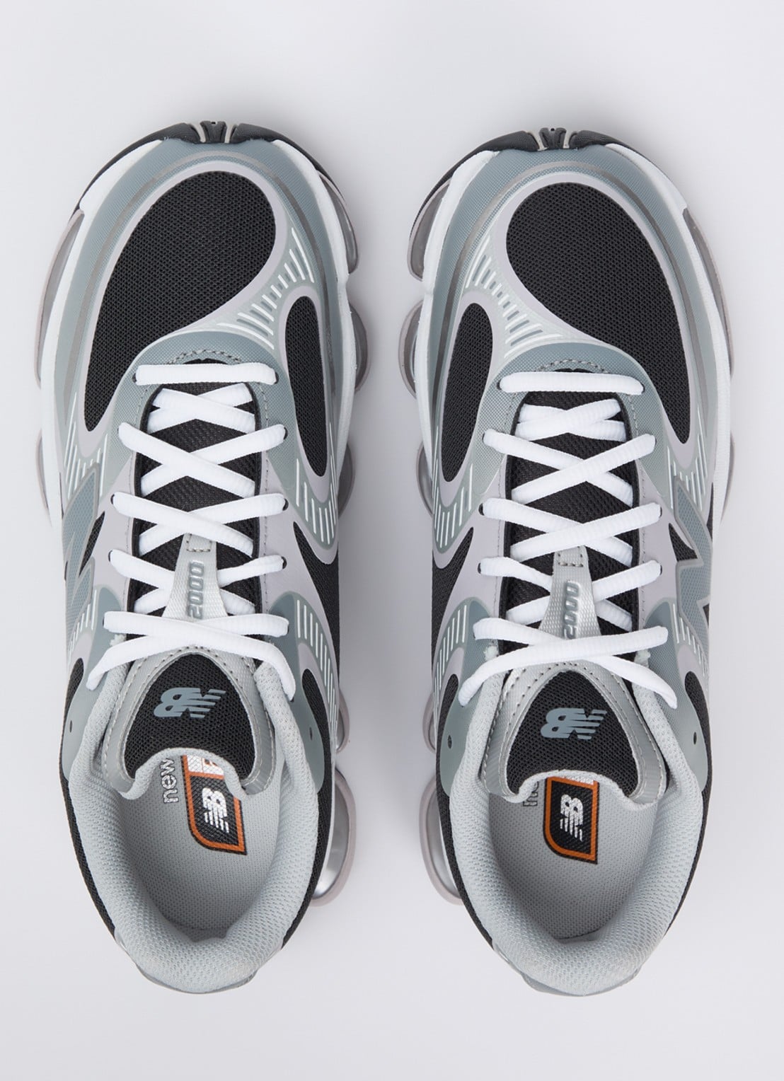 New Balance 2000 sneaker met mesh details - detail 5 zilver